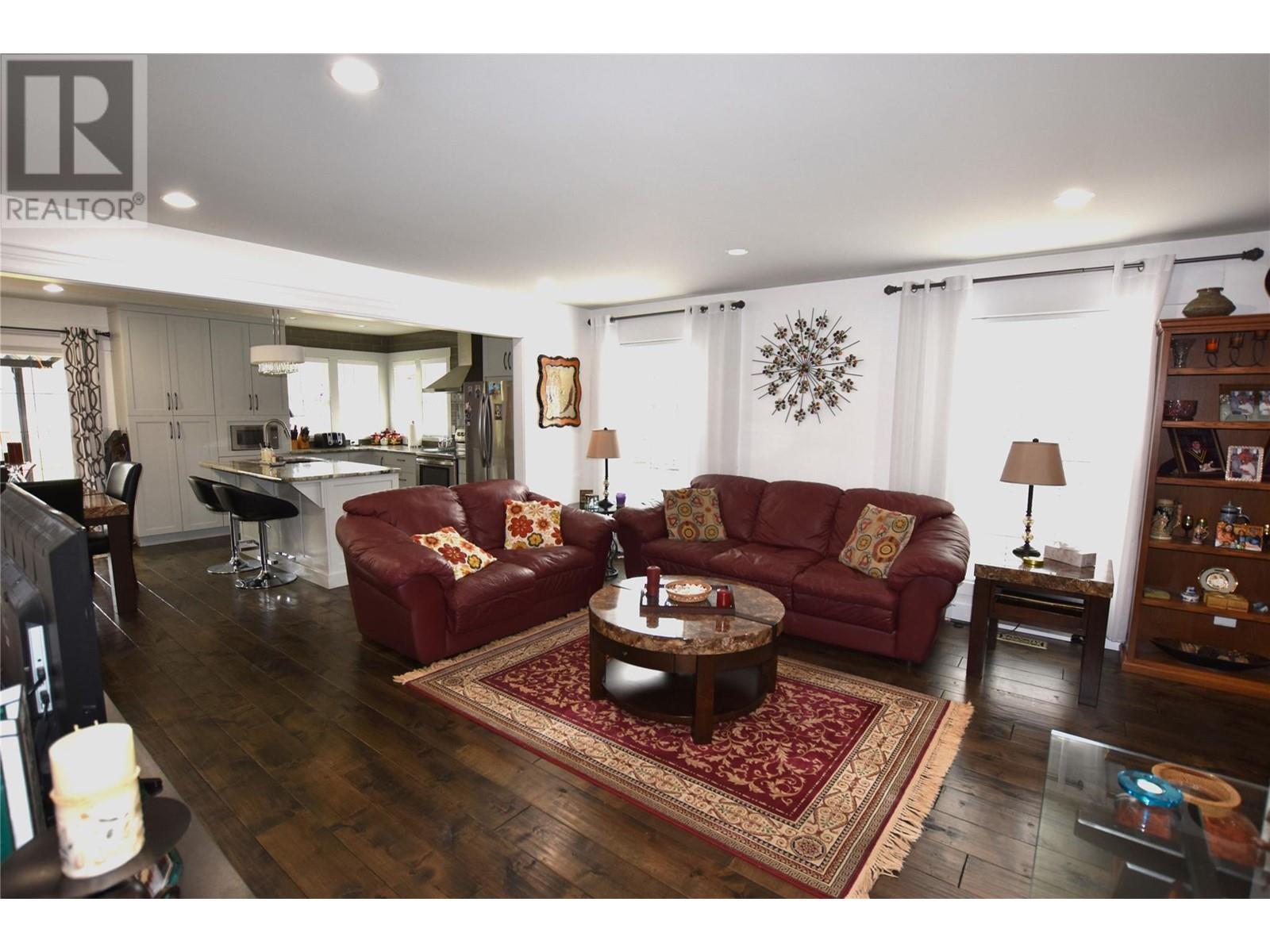 












130 Deer Street

,
Vernon,




British Columbia
V1H2A1

