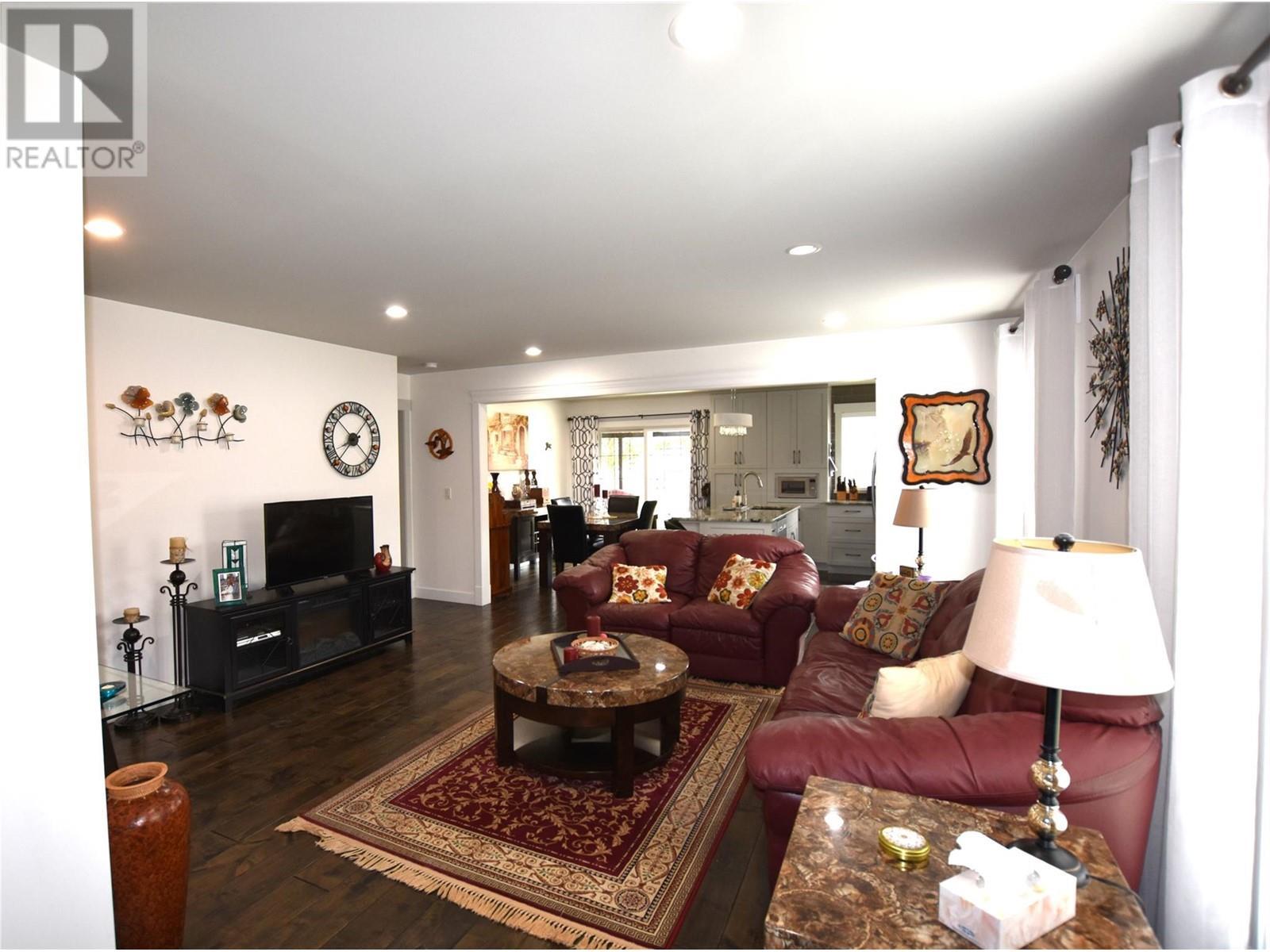












130 Deer Street

,
Vernon,




British Columbia
V1H2A1

