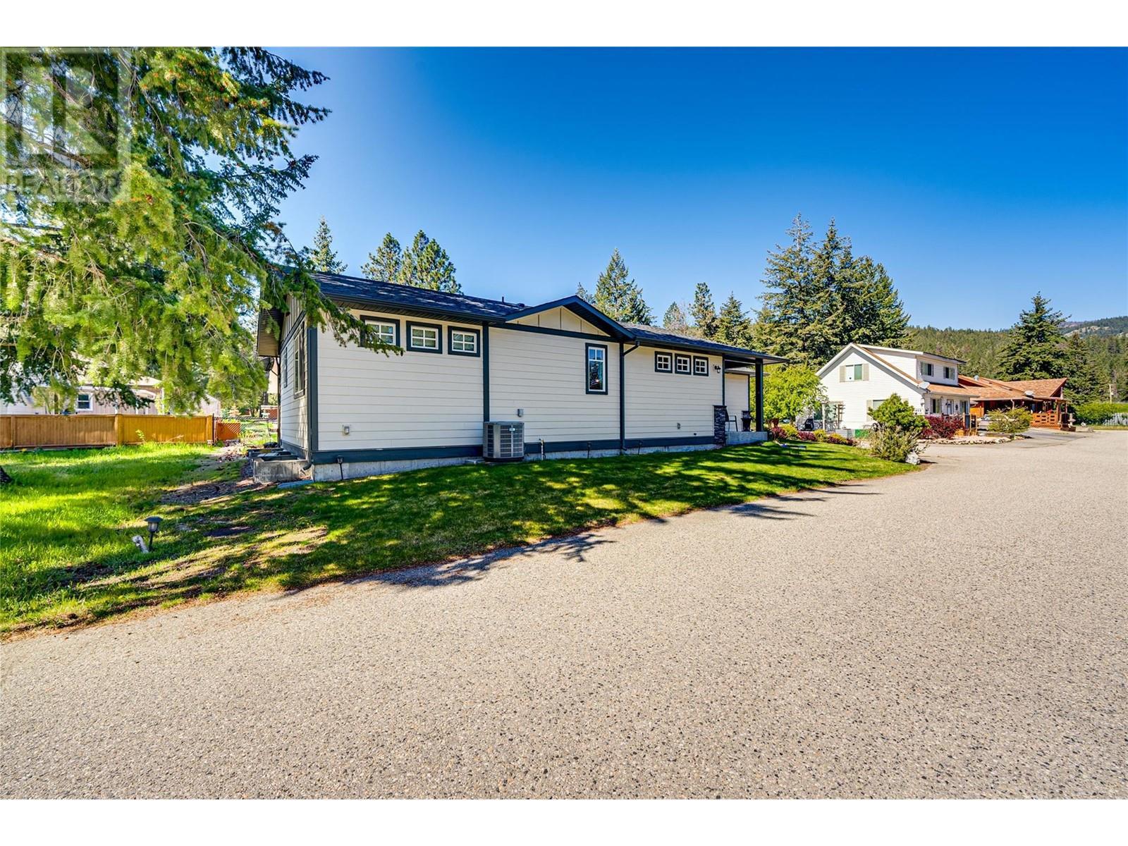 












270 Grouse Avenue

,
Vernon,




British Columbia
V1H2A1

