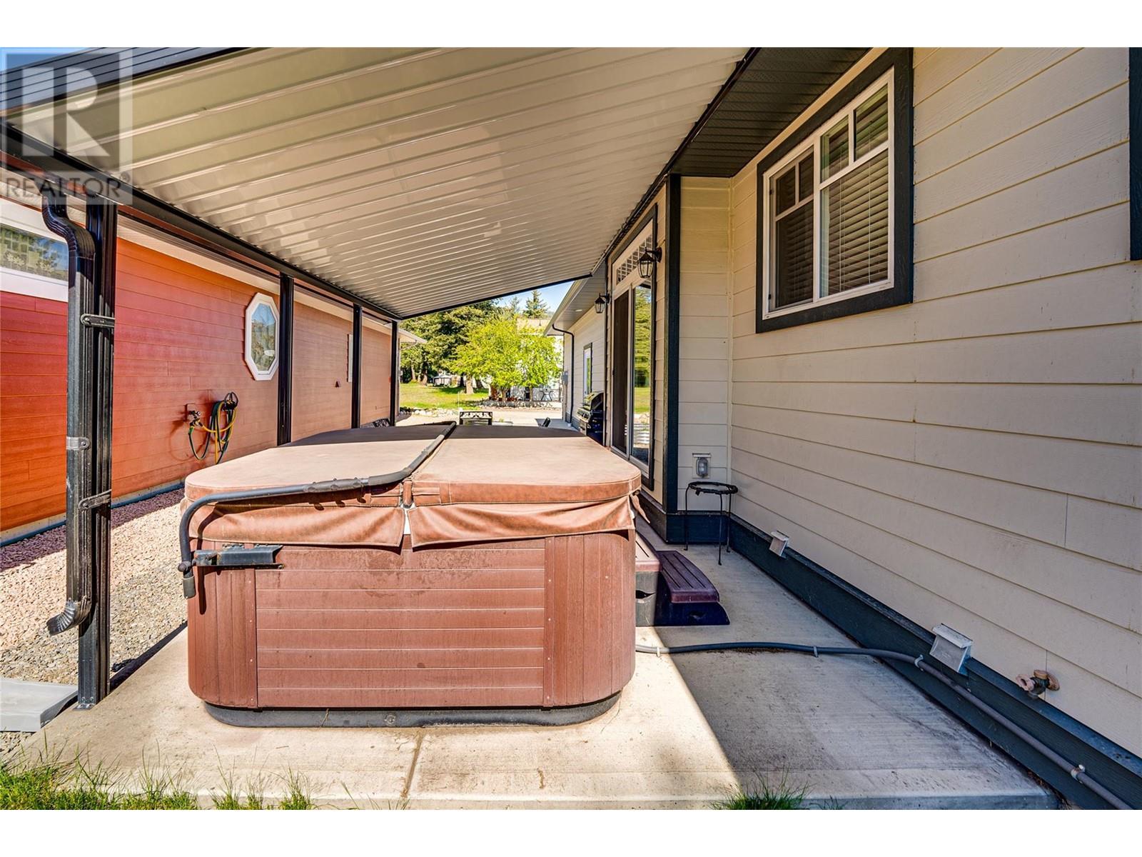 












270 Grouse Avenue

,
Vernon,




British Columbia
V1H2A1

