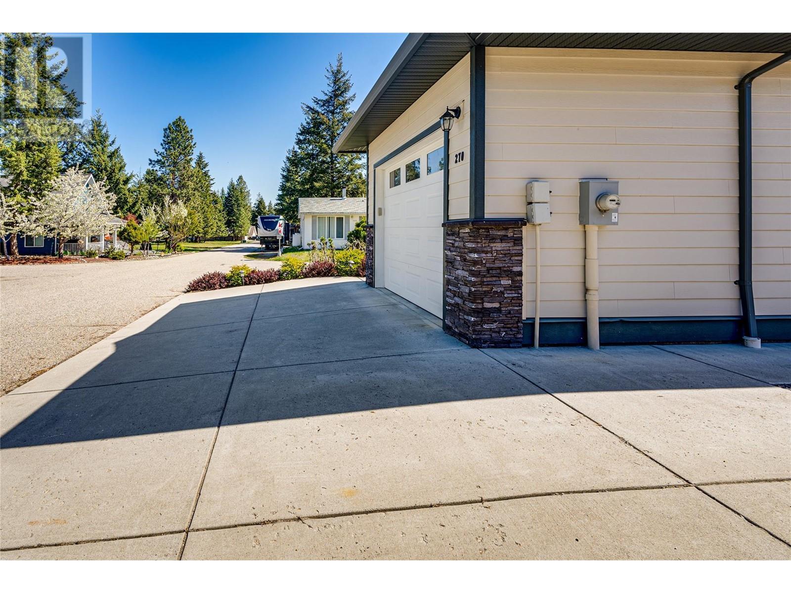 












270 Grouse Avenue

,
Vernon,




British Columbia
V1H2A1

