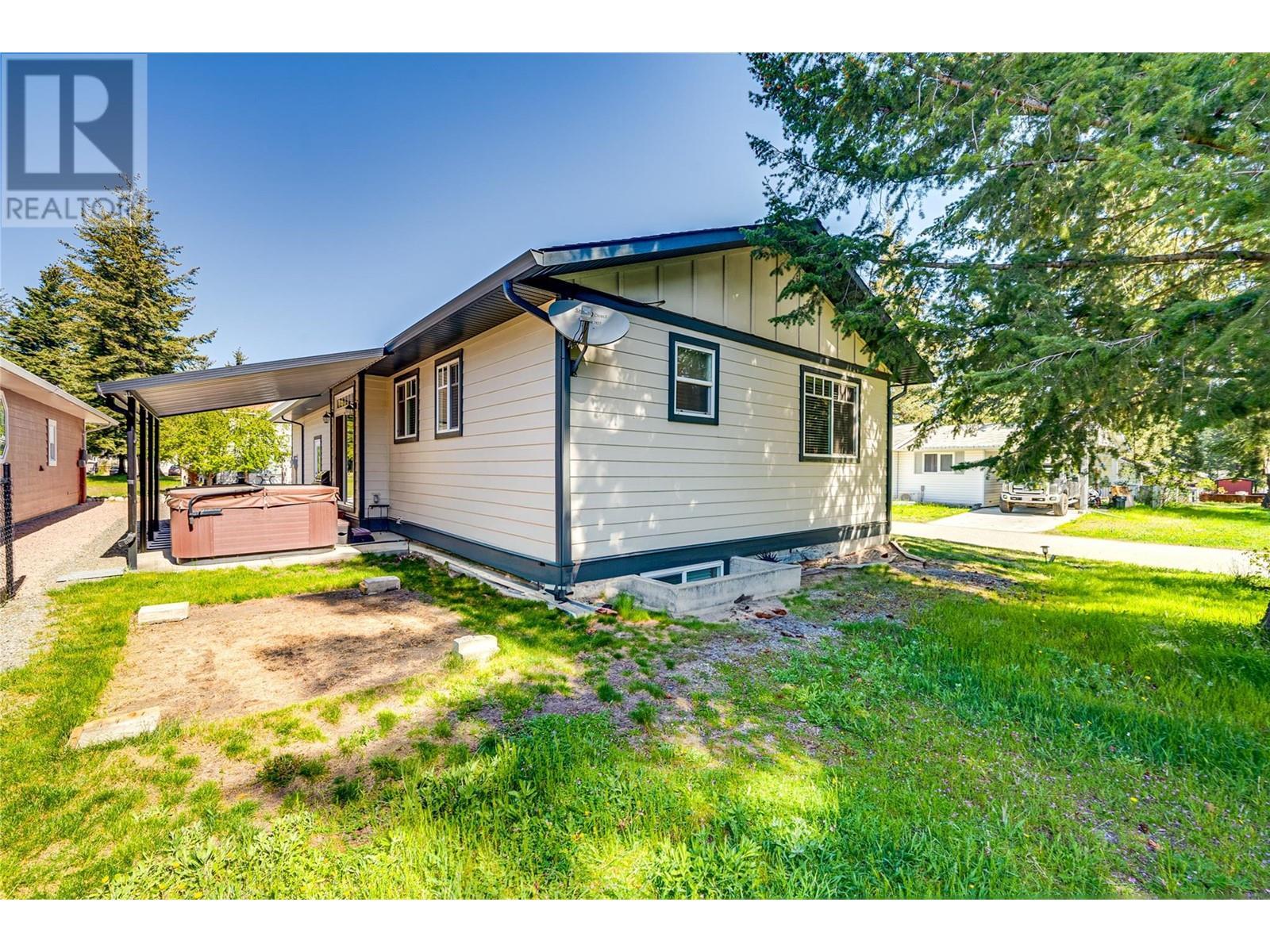 












270 Grouse Avenue

,
Vernon,




British Columbia
V1H2A1

