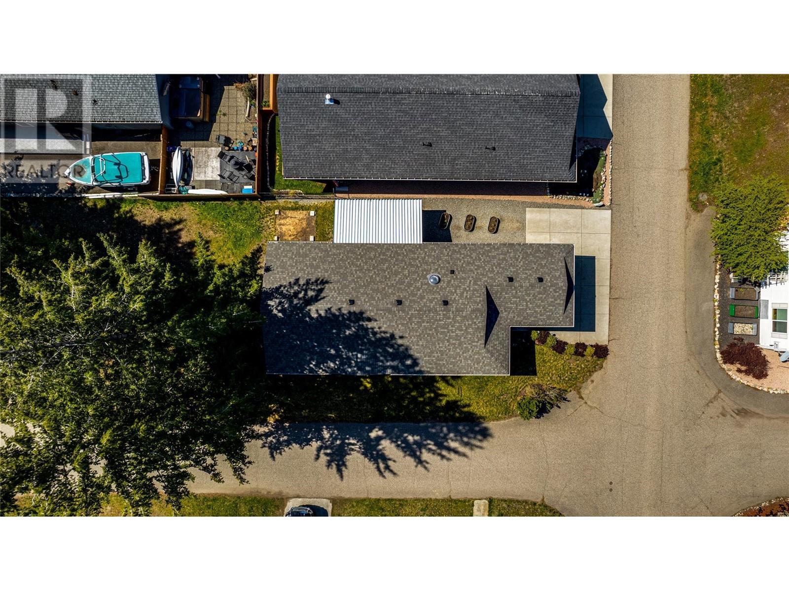 












270 Grouse Avenue

,
Vernon,




British Columbia
V1H2A1

