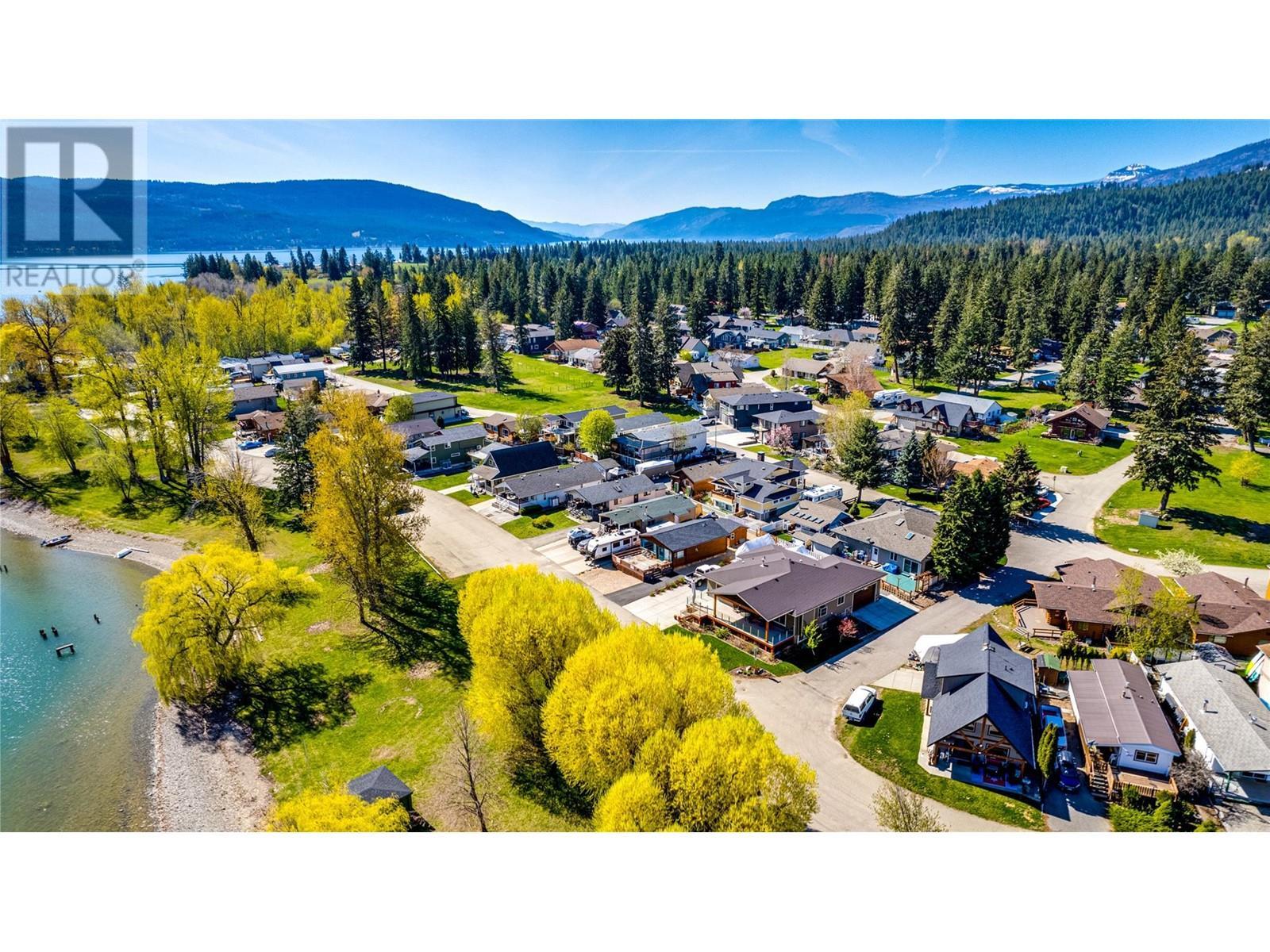 












36 Lakeshore Drive

,
Vernon,




British Columbia
V1H2A1

