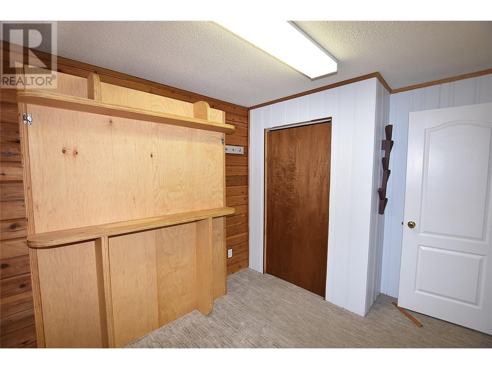 












36 Lakeshore Drive

,
Vernon,




British Columbia
V1H2A1

