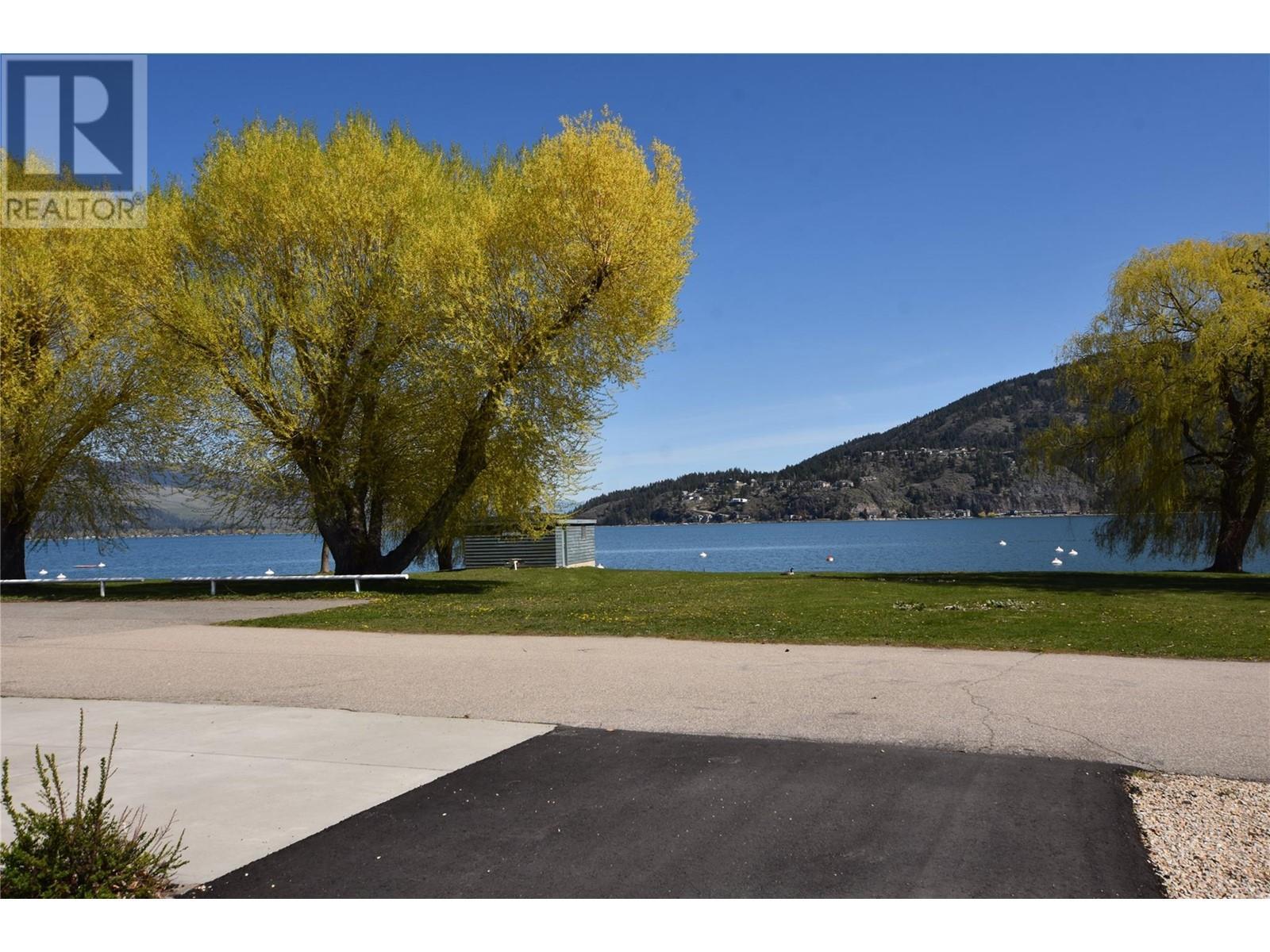 












36 Lakeshore Drive

,
Vernon,




British Columbia
V1H2A1

