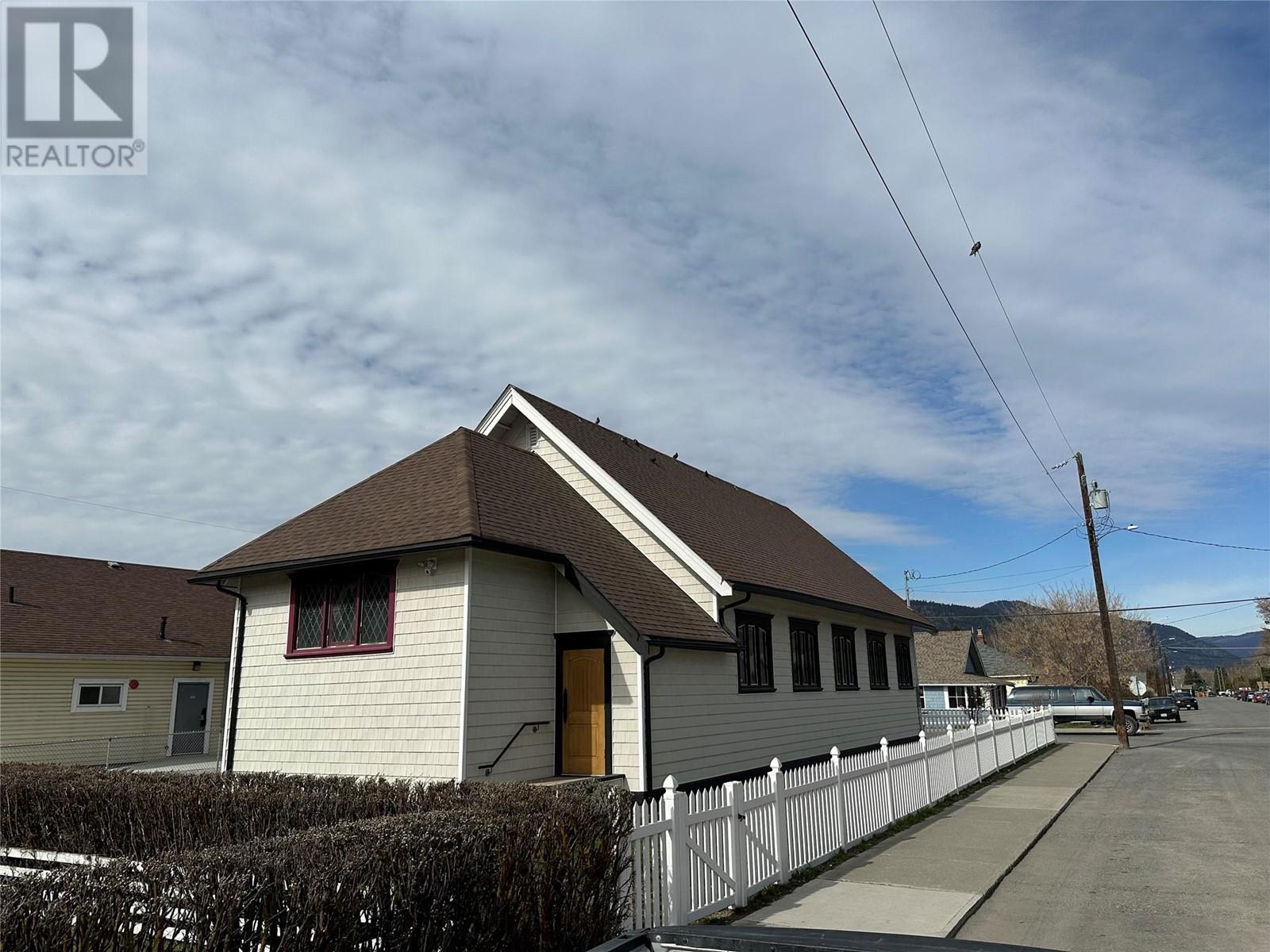 












1998 CHAPMAN Street

,
Merritt,




British Columbia
V1K1B8


