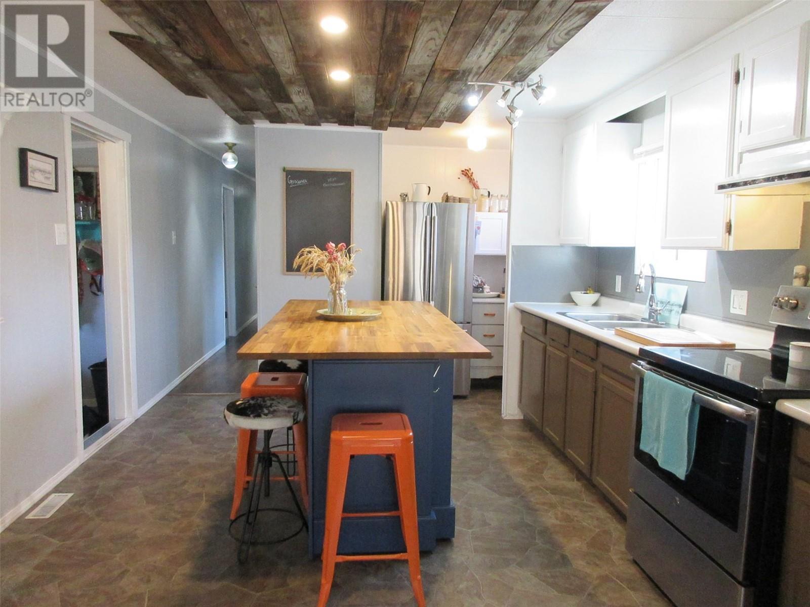 












1098 Houston Street Unit# 16

,
Merritt,




British Columbia
V1K1C3

