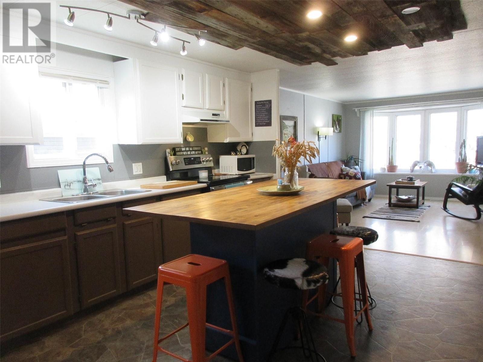 












1098 Houston Street Unit# 16

,
Merritt,




British Columbia
V1K1C3

