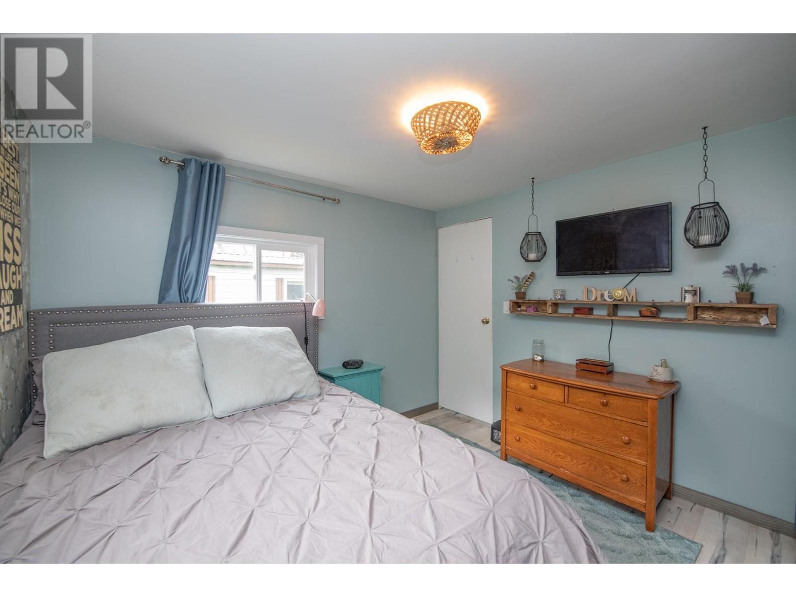 












446 Mabel Lake Road Unit# C5

,
Lumby,




British Columbia
V0E2G5

