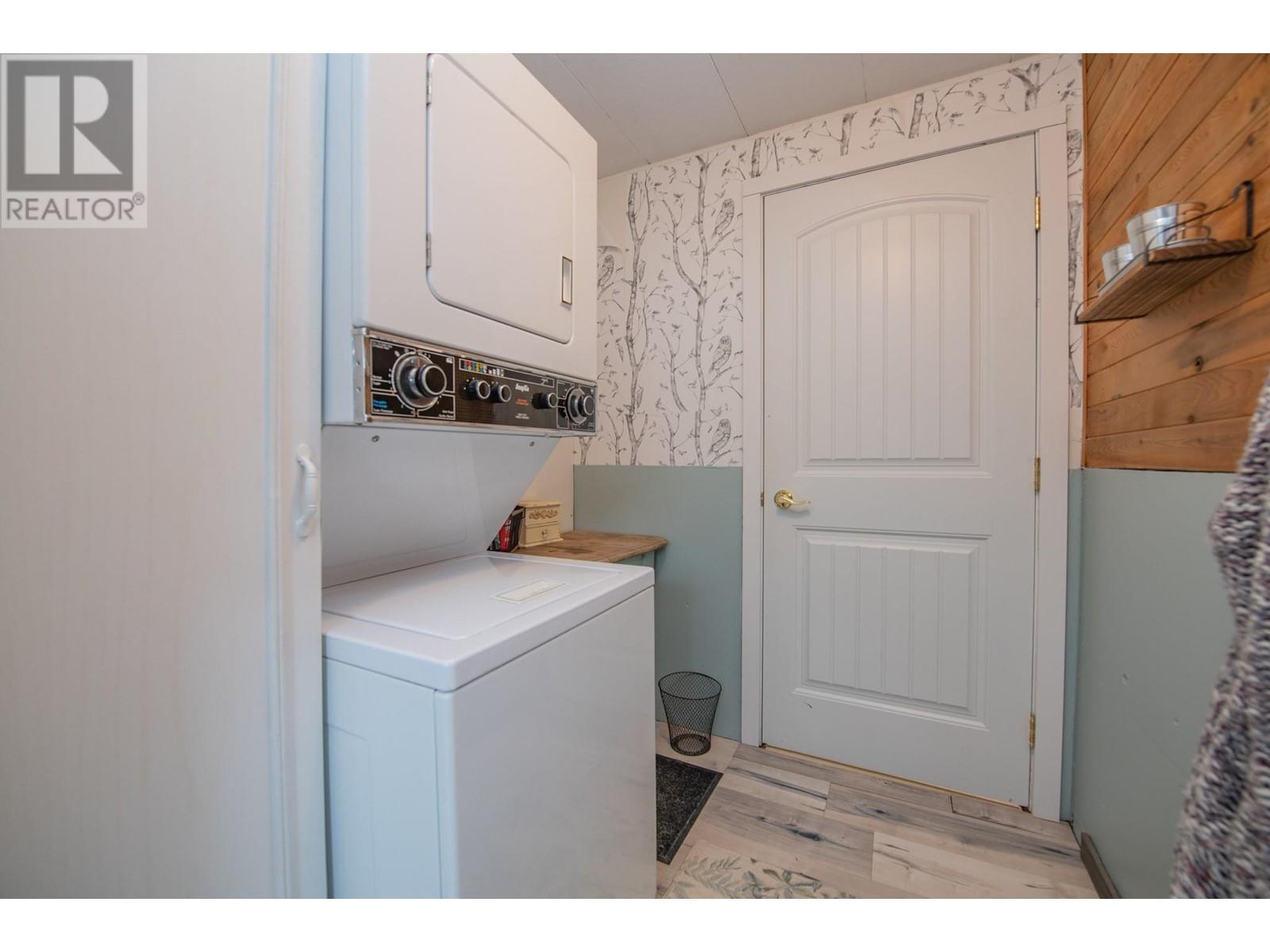 












446 Mabel Lake Road Unit# C5

,
Lumby,




British Columbia
V0E2G5

