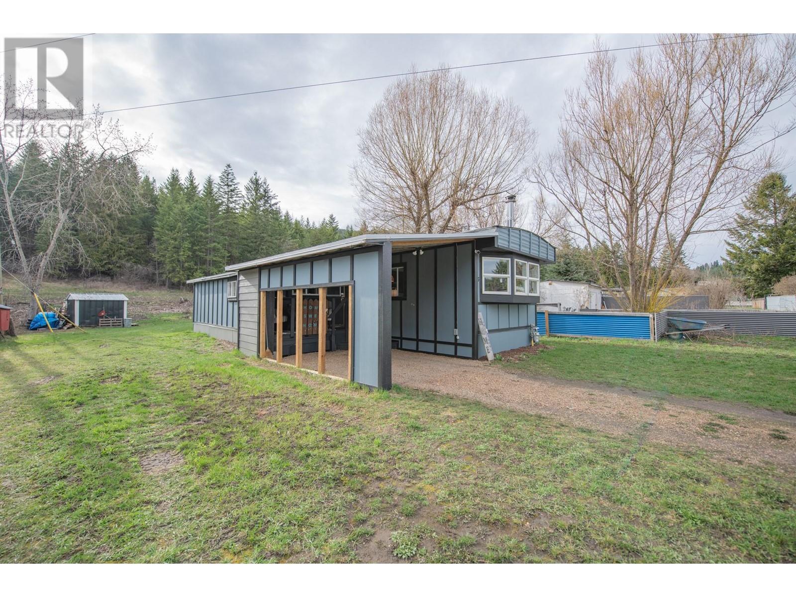 












446 Mabel Lake Road Unit# C5

,
Lumby,




British Columbia
V0E2G5

