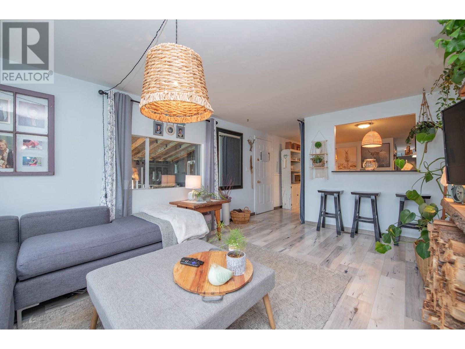 












446 Mabel Lake Road Unit# C5

,
Lumby,




British Columbia
V0E2G5

