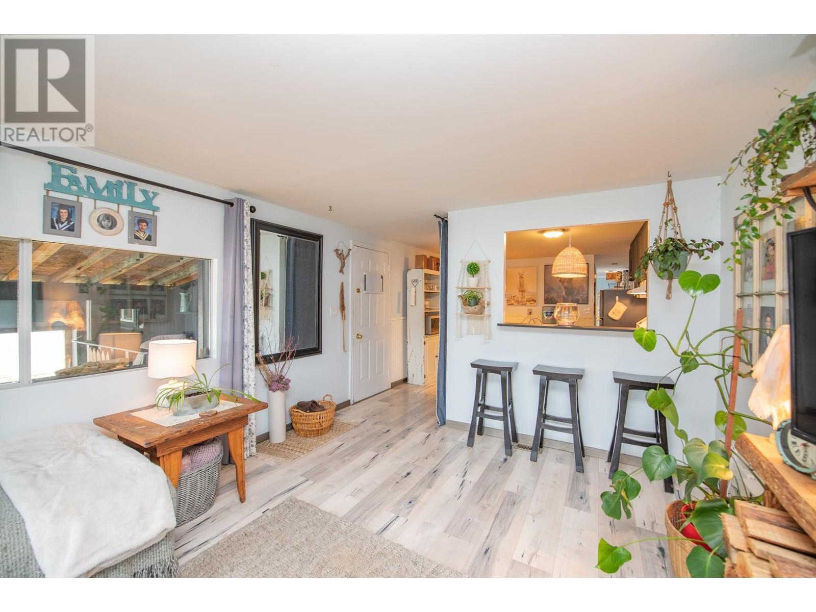 












446 Mabel Lake Road Unit# C5

,
Lumby,




British Columbia
V0E2G5

