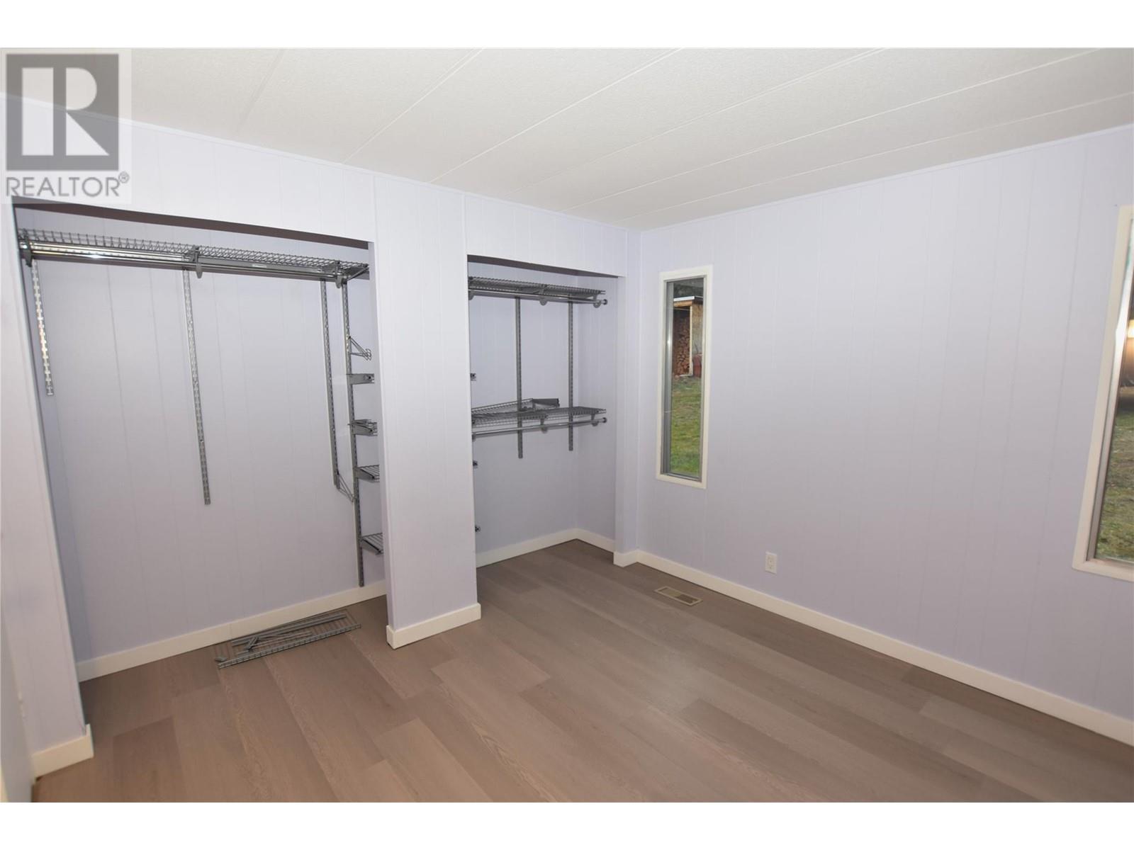 












64 Jenny's Lane

,
Vernon,




British Columbia
V1H2G6

