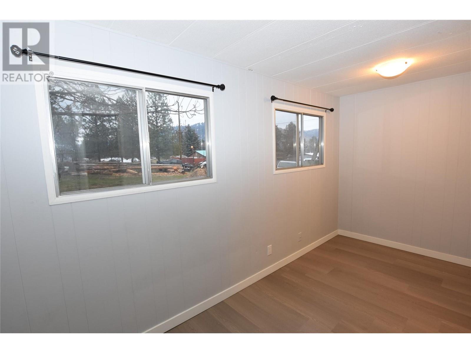 












64 Jenny's Lane

,
Vernon,




British Columbia
V1H2G6

