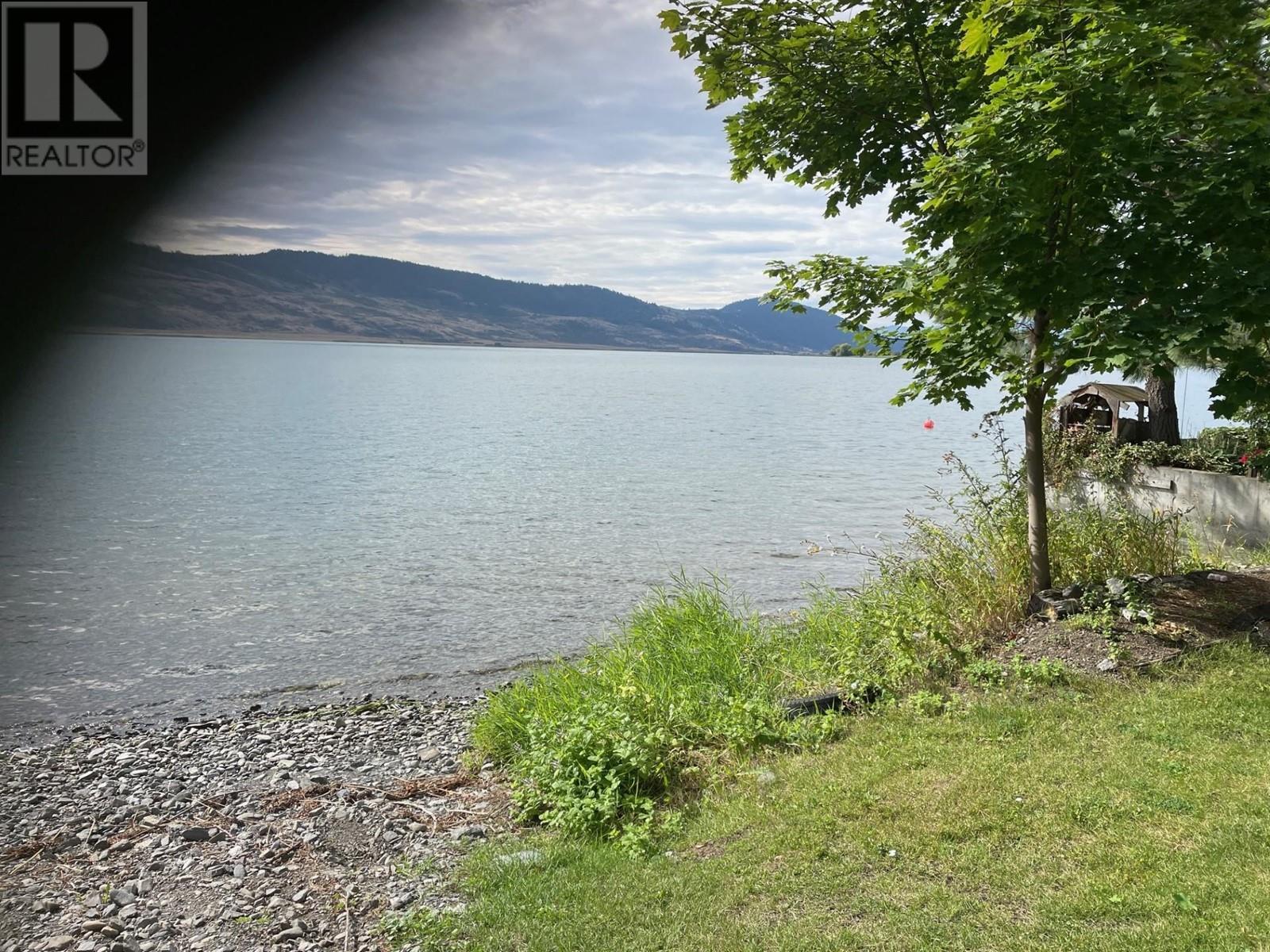 












64 Jenny's Lane

,
Vernon,




British Columbia
V1H2G6

