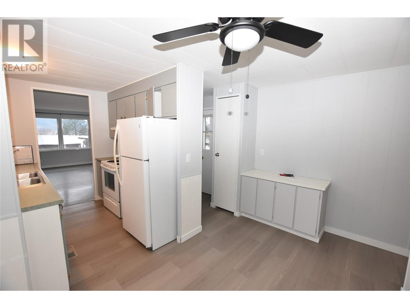 












64 Jenny's Lane

,
Vernon,




British Columbia
V1H2G6

