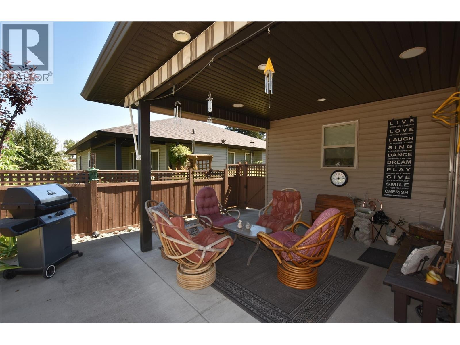 












494 Kingfisher Avenue

,
Vernon,




British Columbia
V1H2A1

