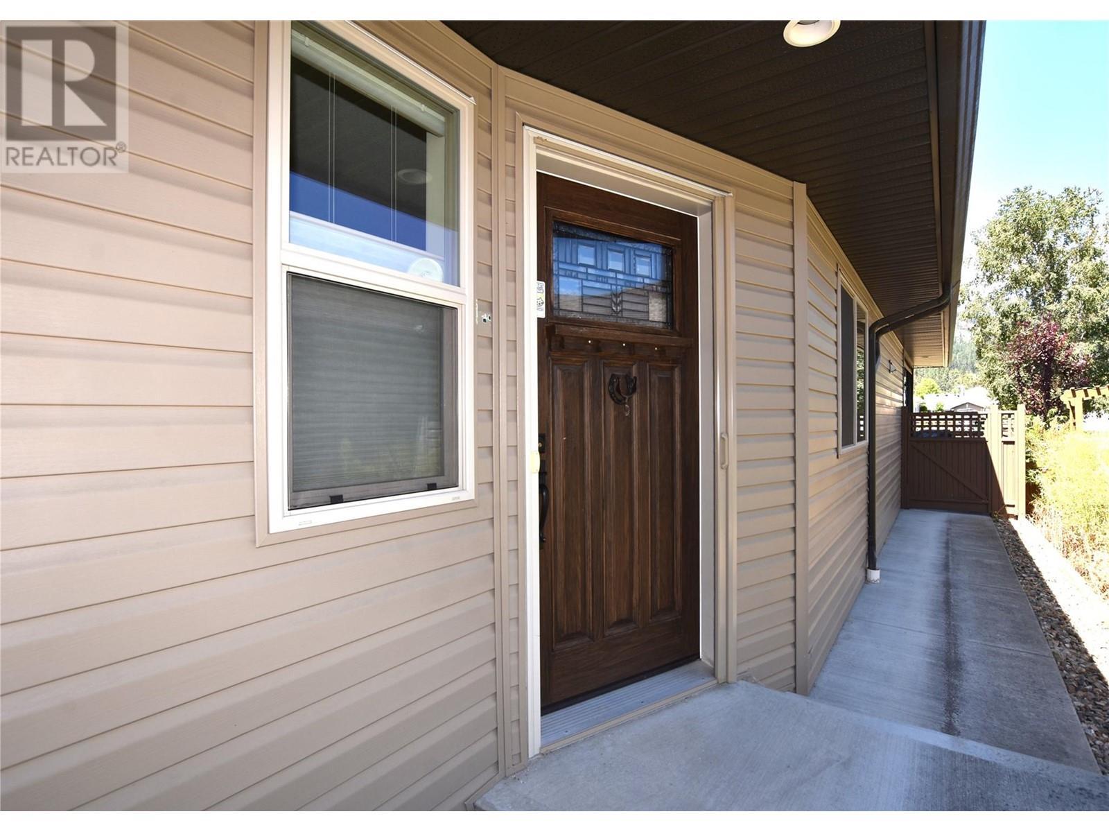 












494 Kingfisher Avenue

,
Vernon,




British Columbia
V1H2A1

