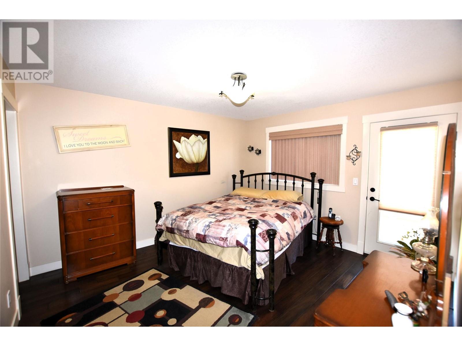 












494 Kingfisher Avenue

,
Vernon,




British Columbia
V1H2A1

