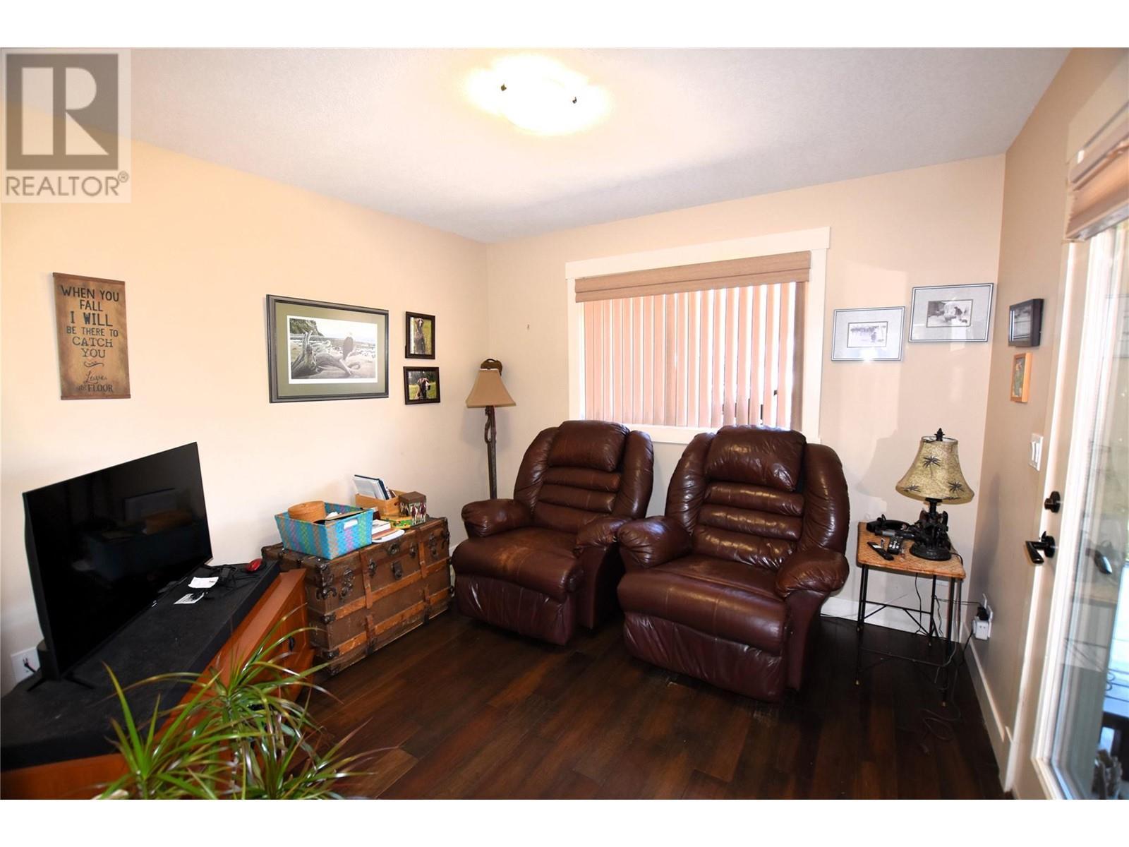 












494 Kingfisher Avenue

,
Vernon,




British Columbia
V1H2A1

