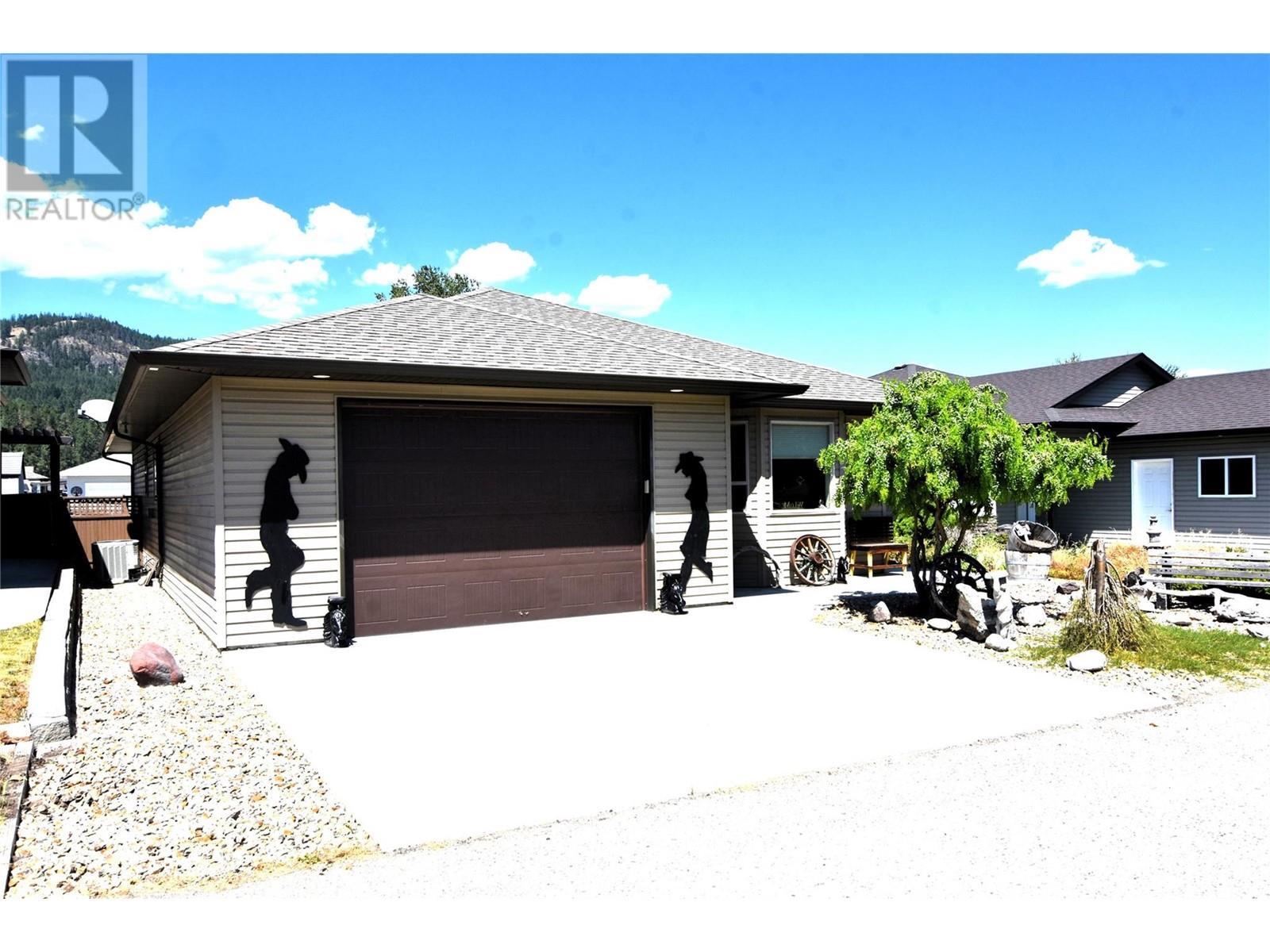 












494 Kingfisher Avenue

,
Vernon,




British Columbia
V1H2A1

