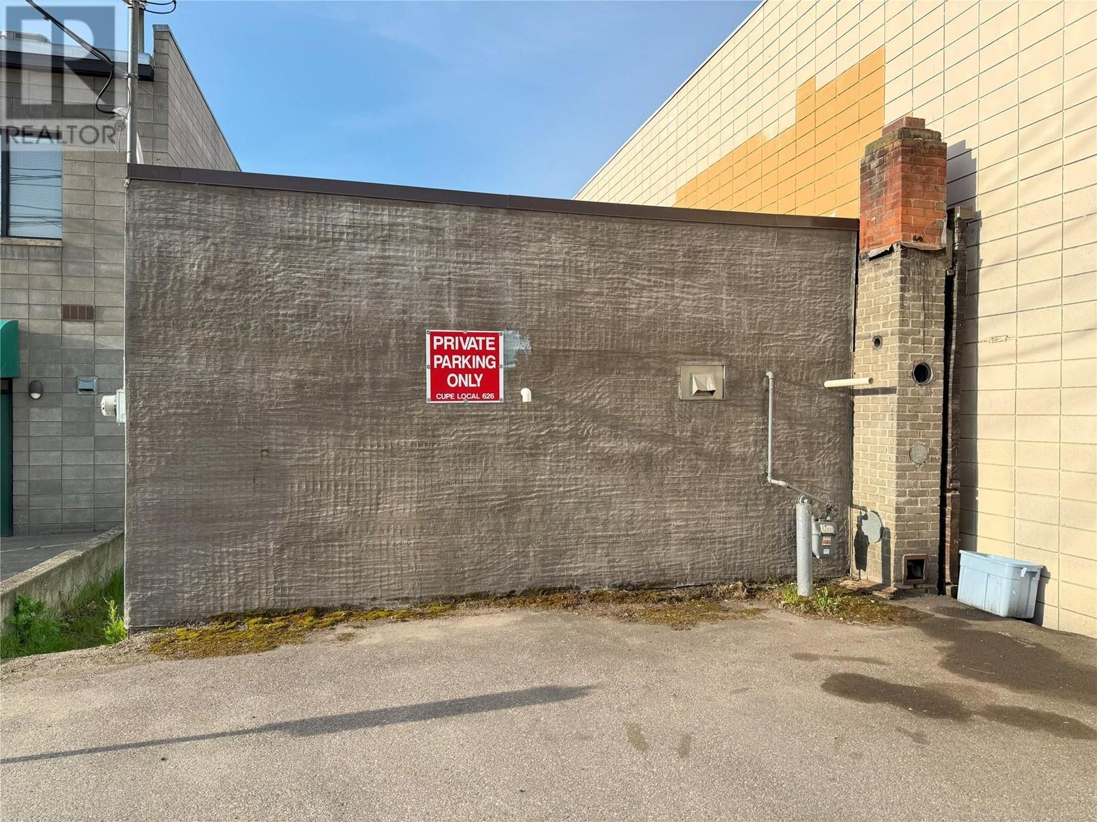 












3107 31 Avenue

,
Vernon,




British Columbia
V1T2G9

