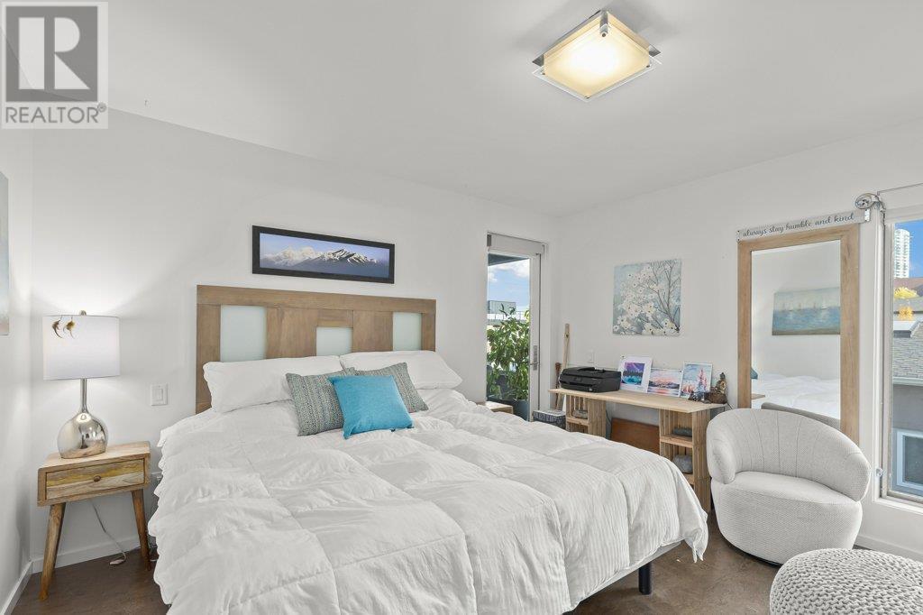 












976 Manhattan Drive

,
Kelowna,




British Columbia
V1Y1H5

