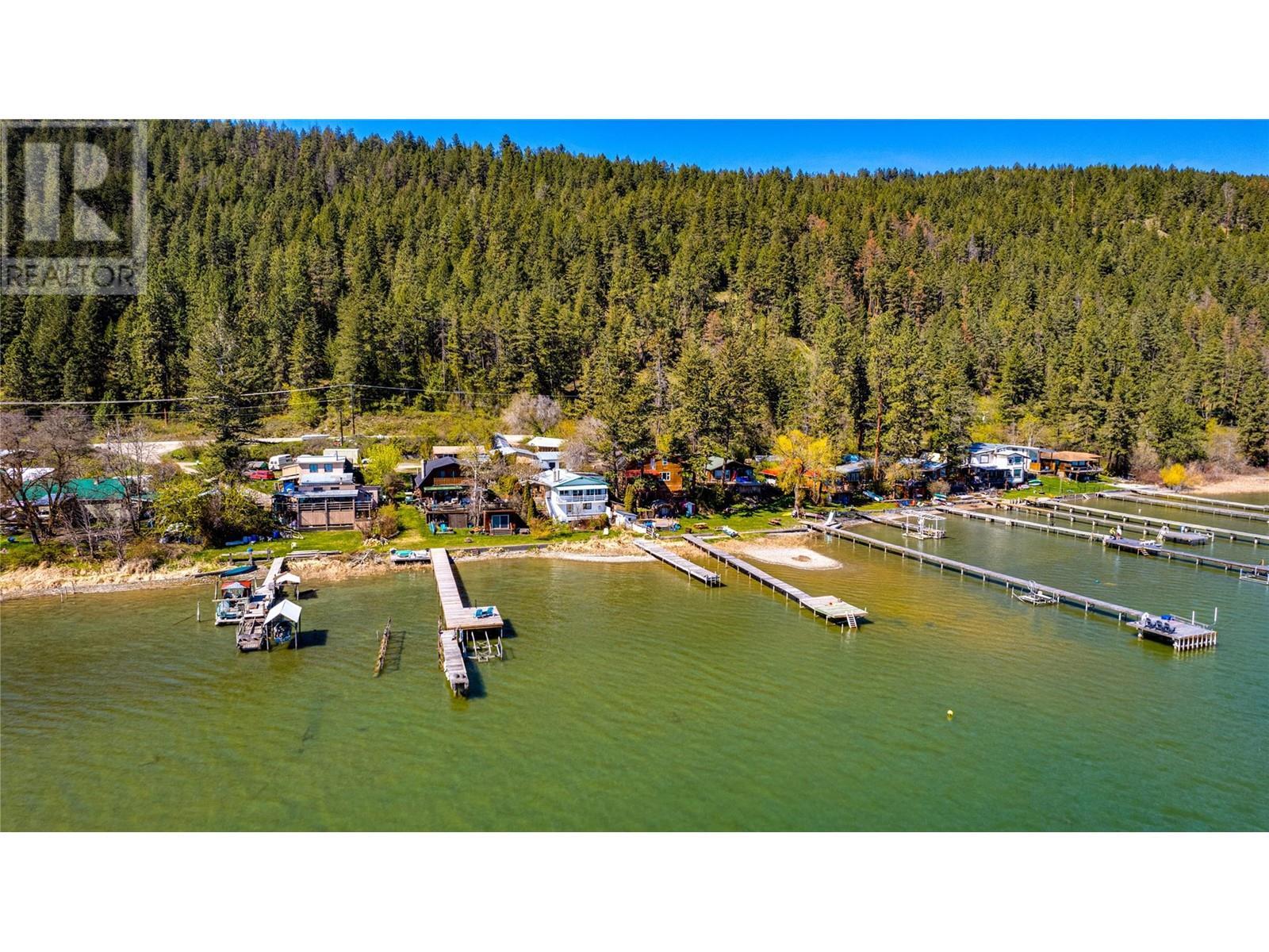 












121 Robins Nest Road

,
Vernon,




British Columbia
V1H2H1

