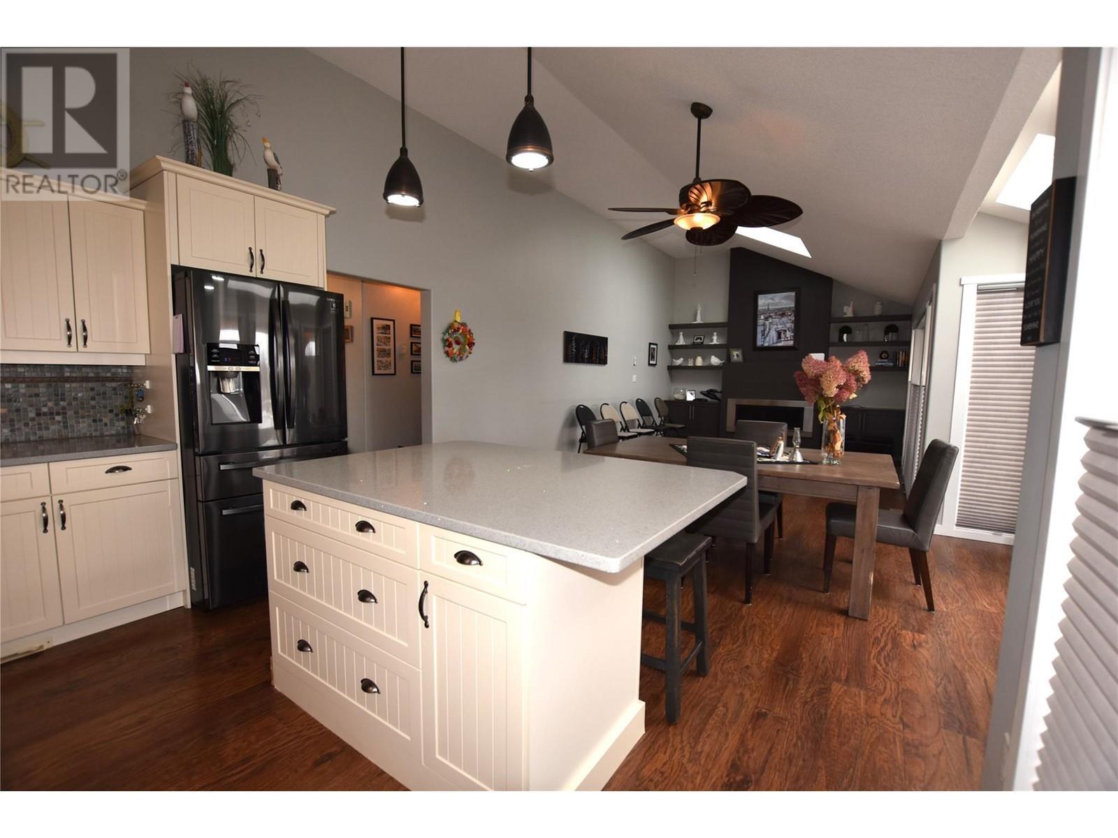 












605 Elk Street

,
Vernon,




British Columbia
V1H2A1

