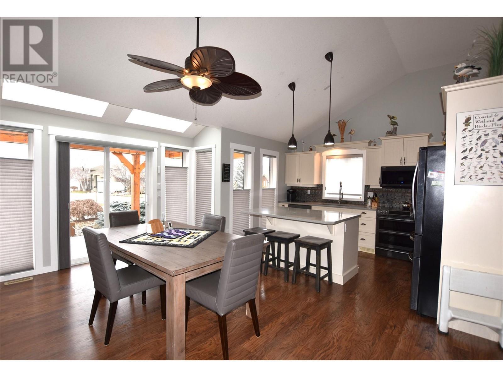 












605 Elk Street

,
Vernon,




British Columbia
V1H2A1

