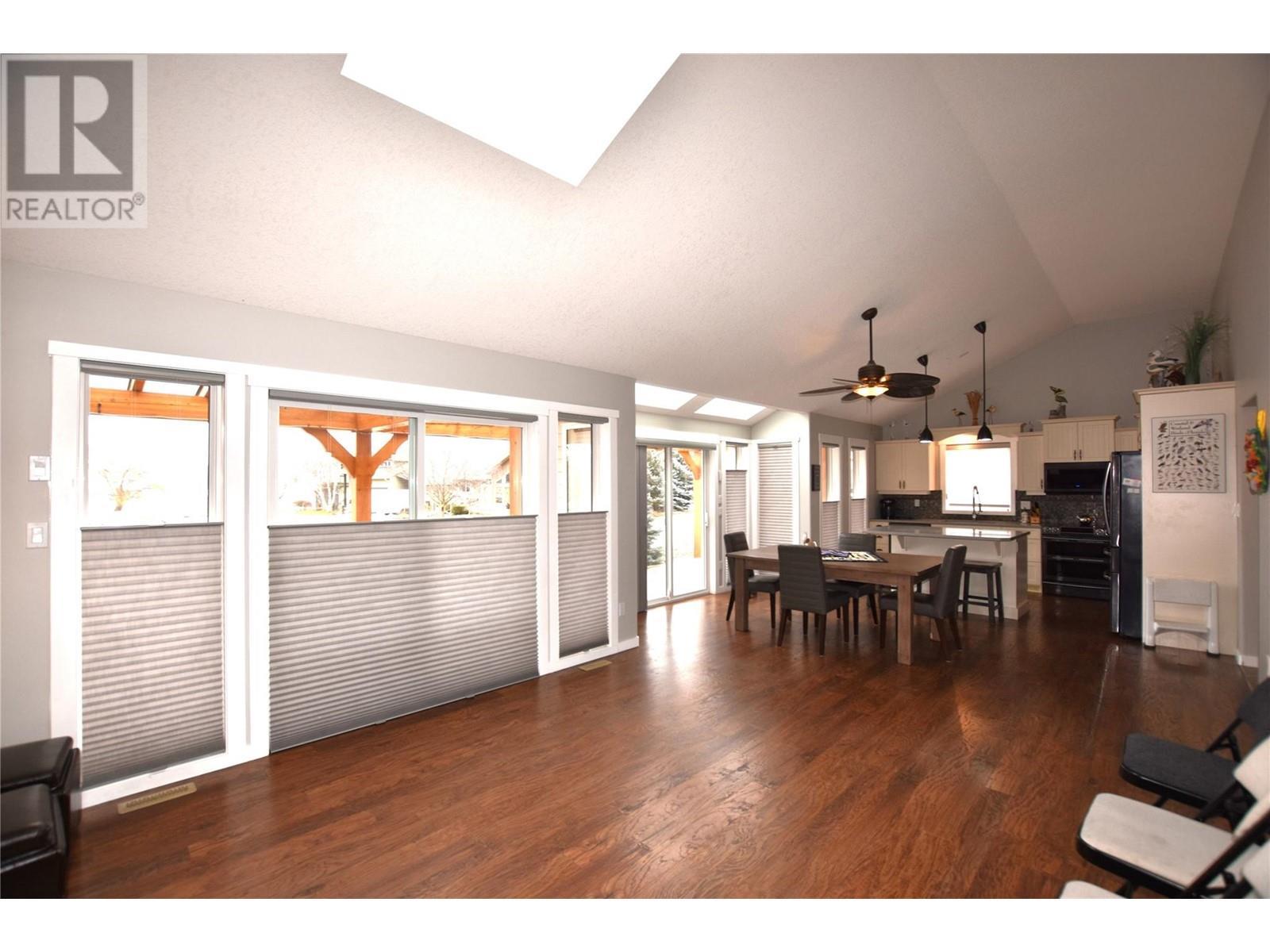 












605 Elk Street

,
Vernon,




British Columbia
V1H2A1

