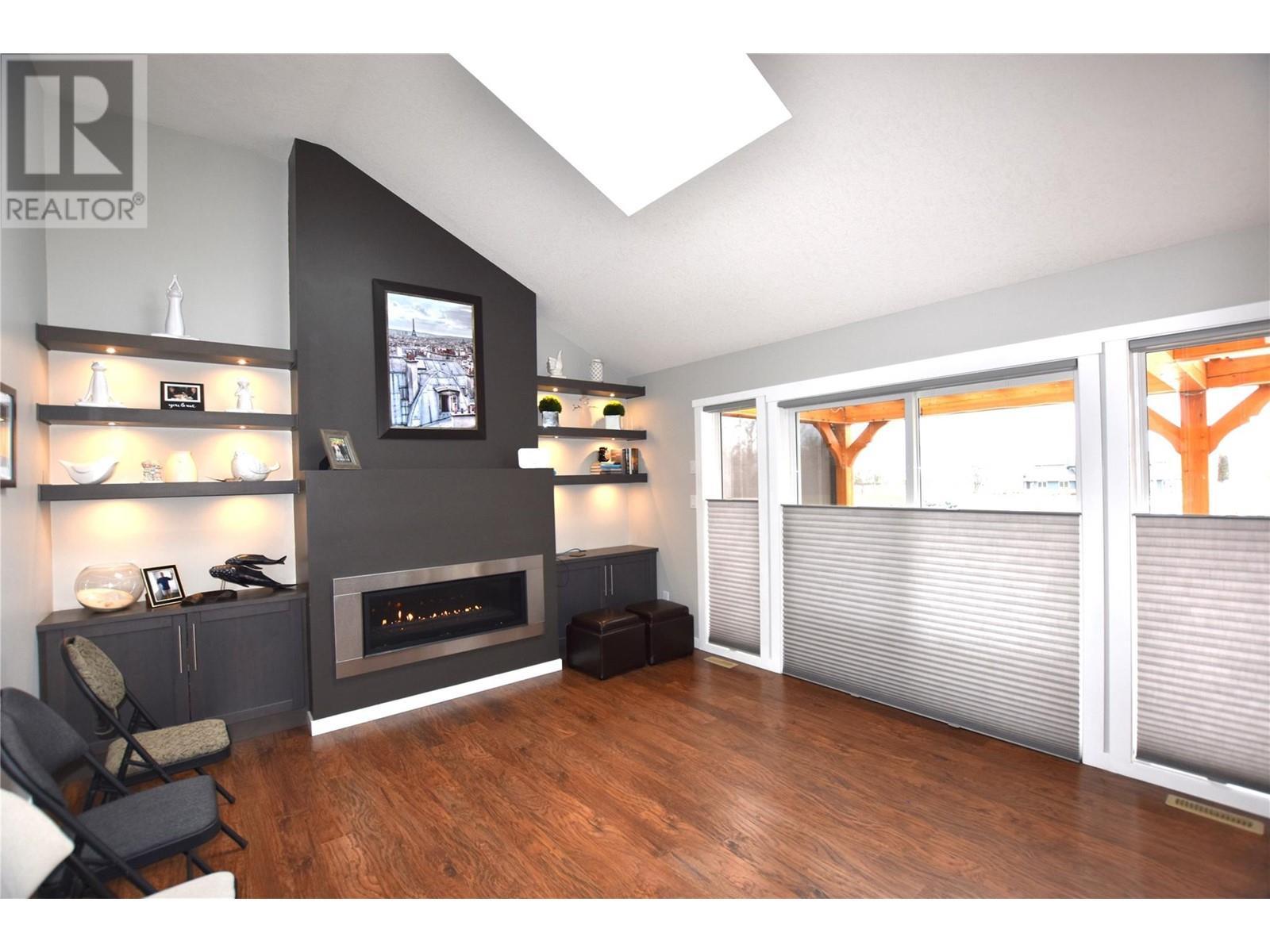 












605 Elk Street

,
Vernon,




British Columbia
V1H2A1

