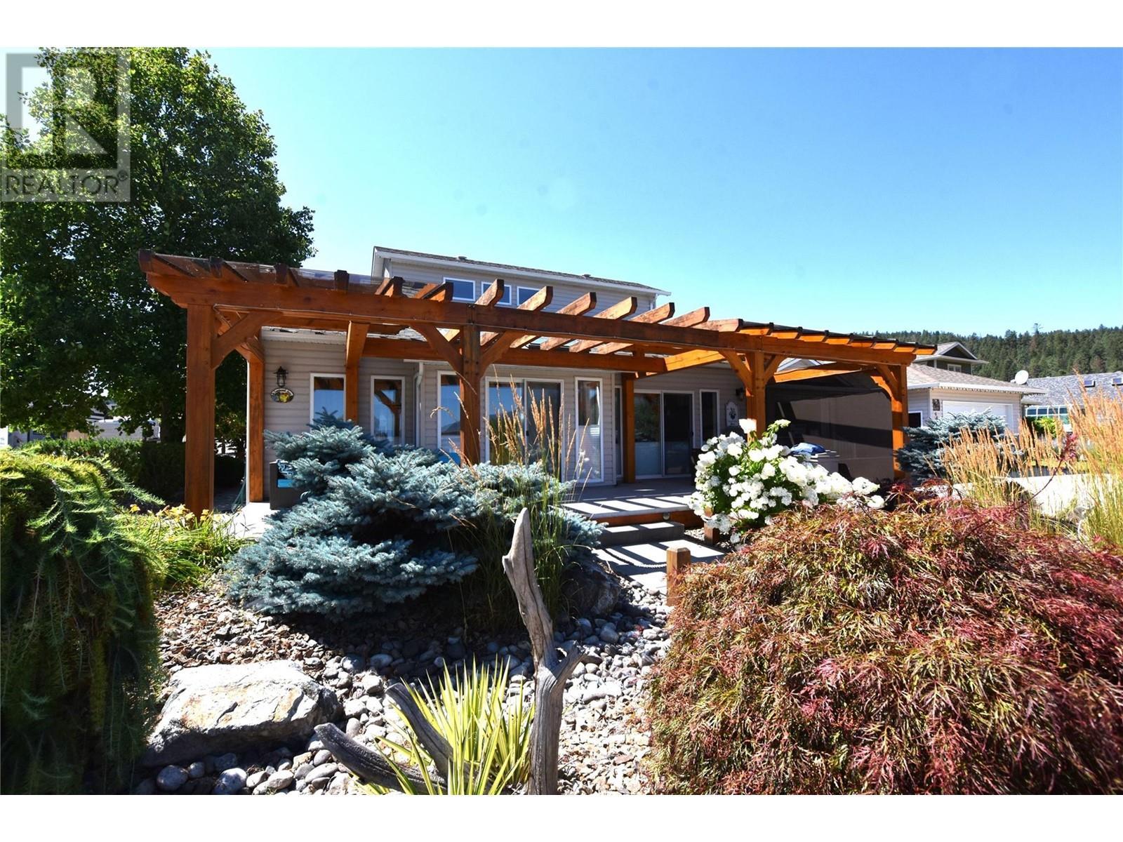












605 Elk Street

,
Vernon,




British Columbia
V1H2A1

