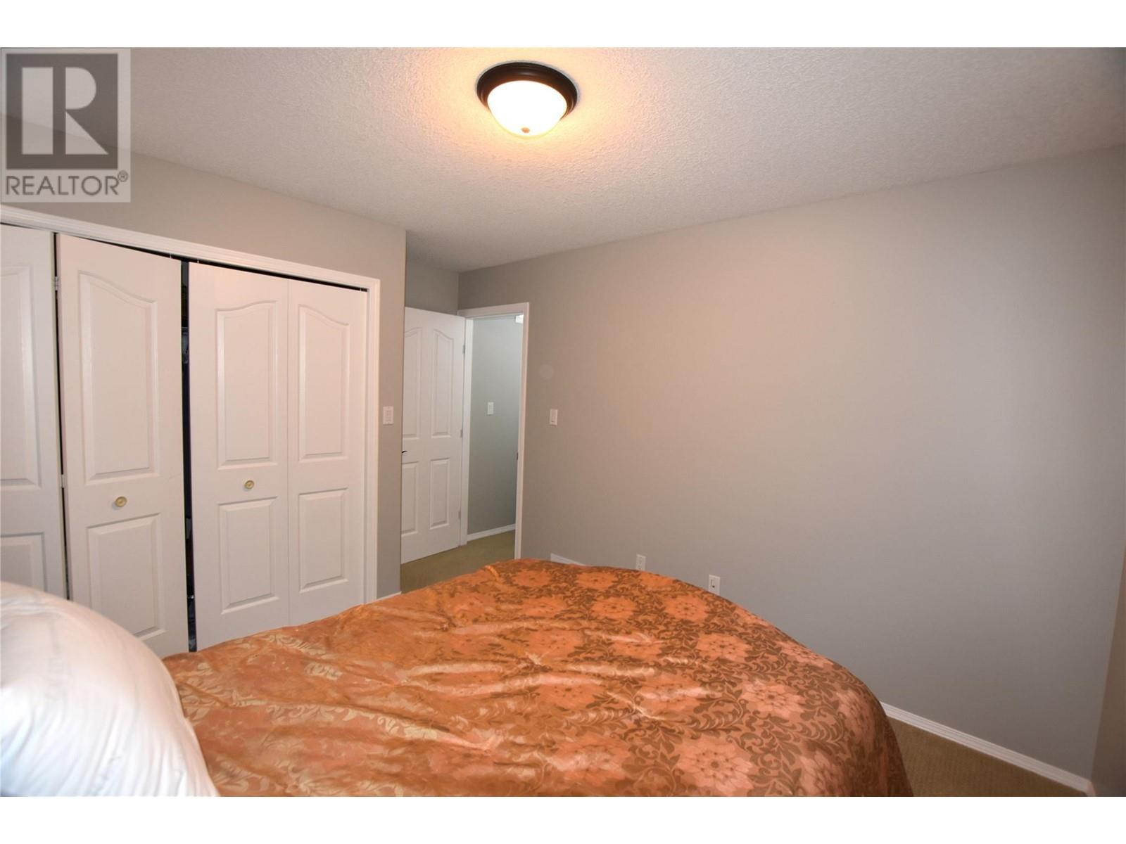 












605 Elk Street

,
Vernon,




British Columbia
V1H2A1

