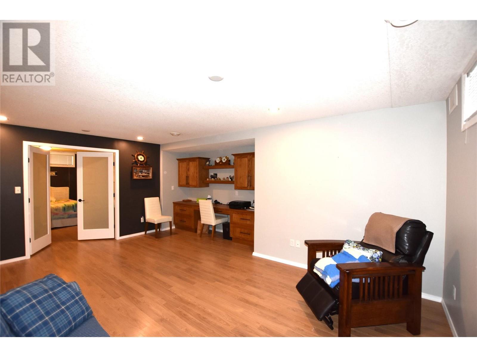 












605 Elk Street

,
Vernon,




British Columbia
V1H2A1

