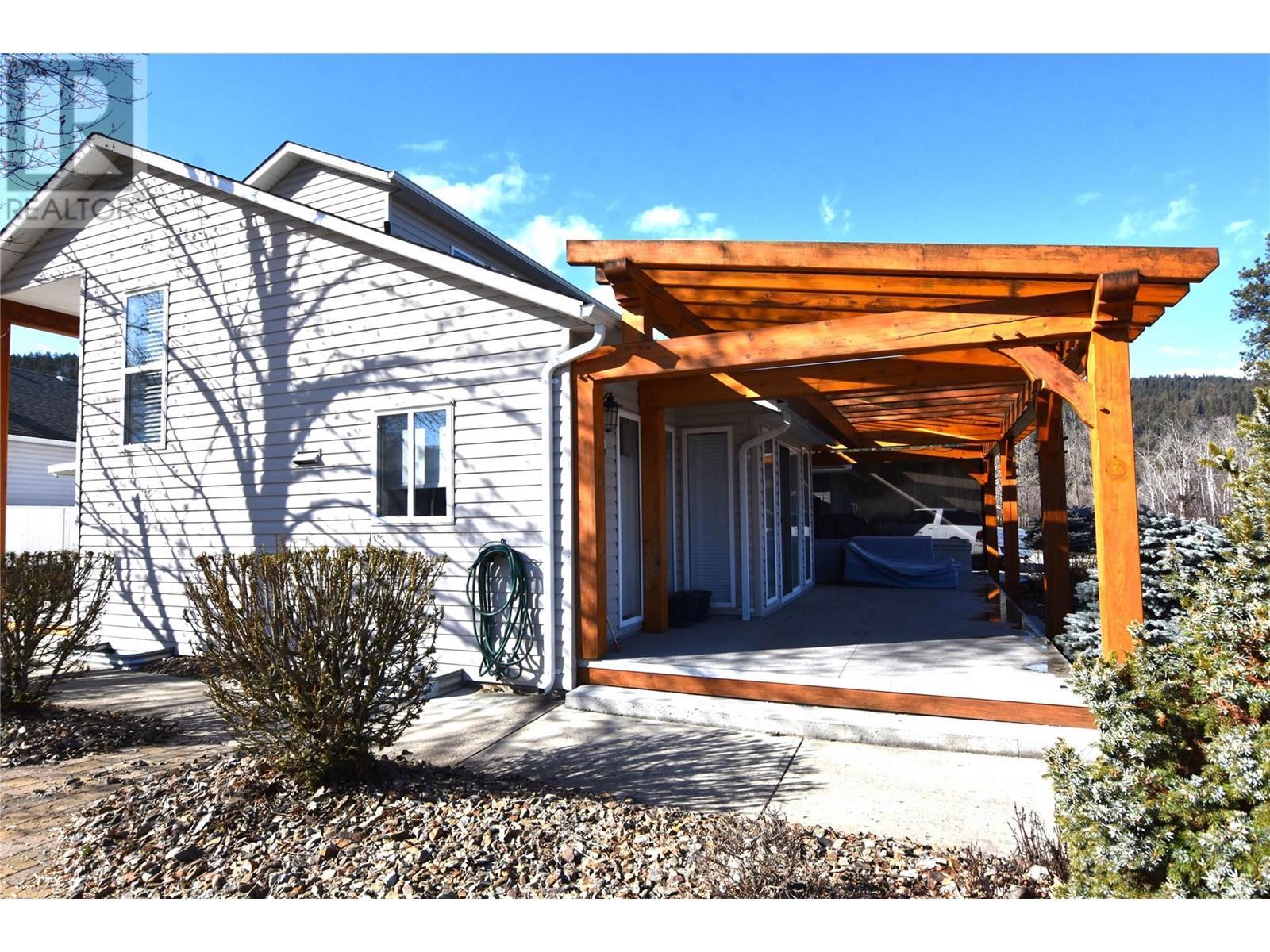 












605 Elk Street

,
Vernon,




British Columbia
V1H2A1

