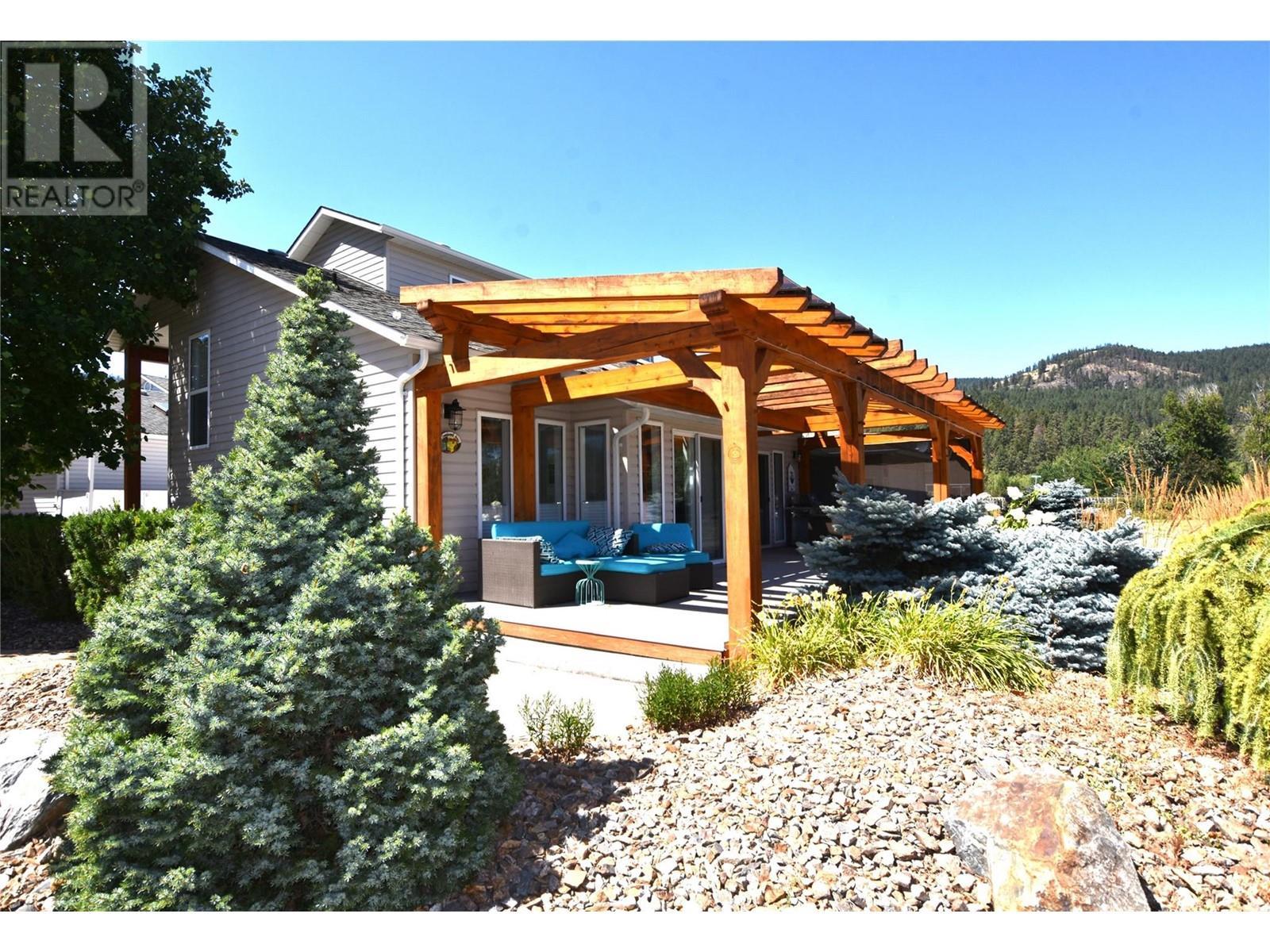












605 Elk Street

,
Vernon,




British Columbia
V1H2A1

