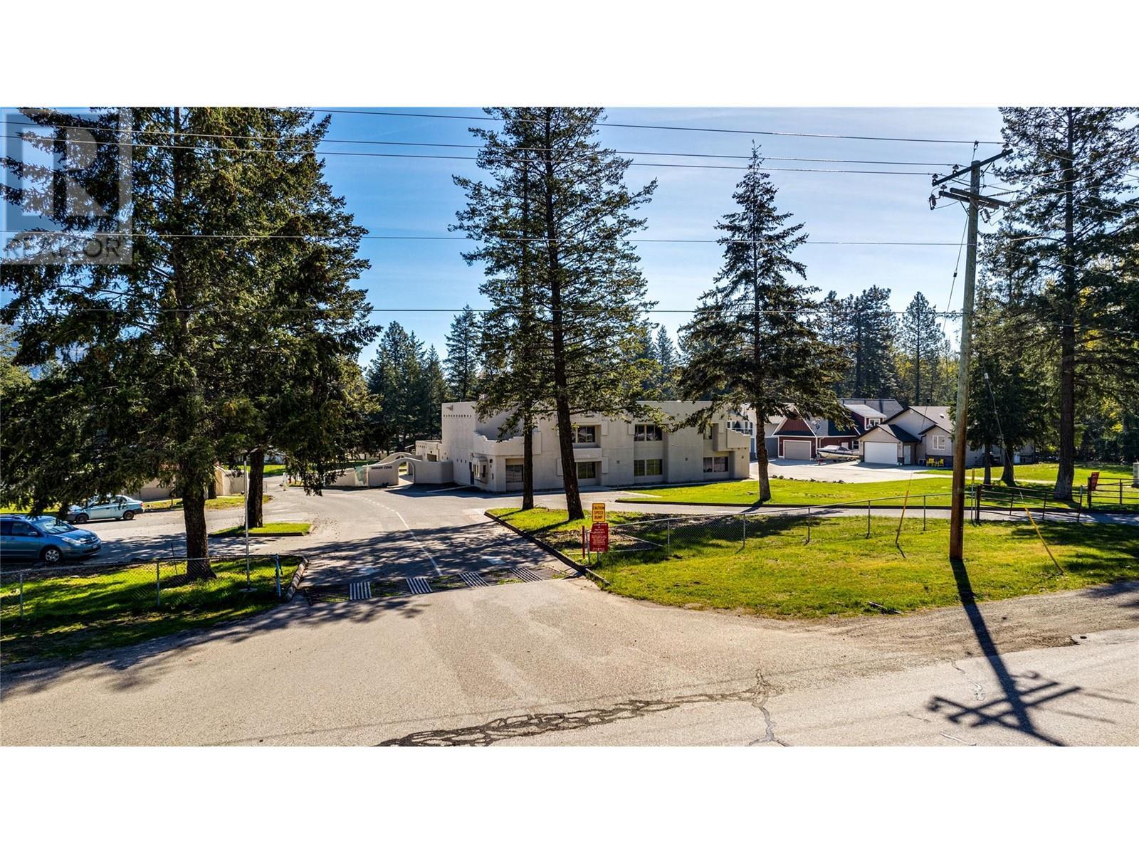












459 Ibis Avenue

,
Vernon,




British Columbia
V1H2A1

