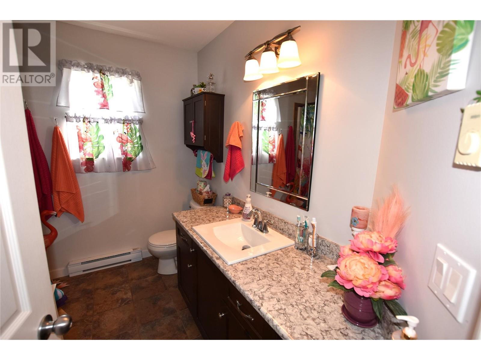 












672 Cougar Street

,
Vernon,




British Columbia
V1H2A1

