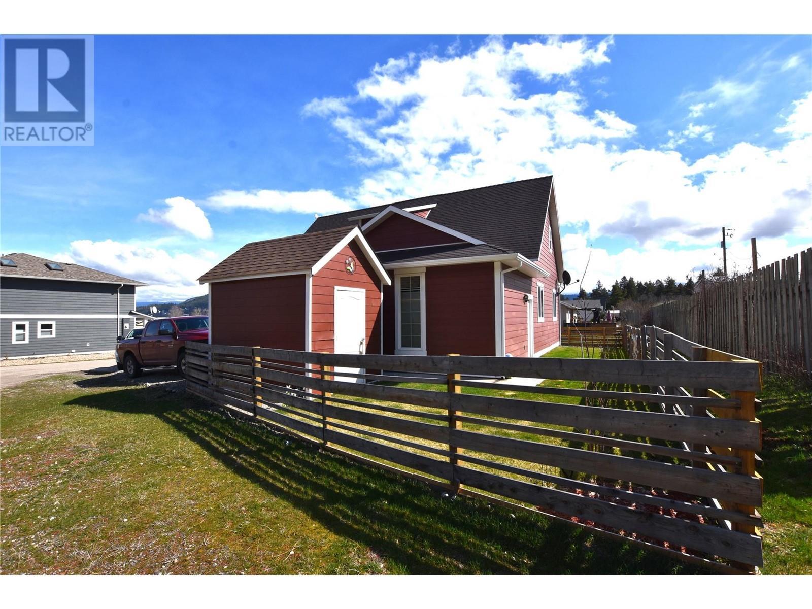 












672 Cougar Street

,
Vernon,




British Columbia
V1H2A1

