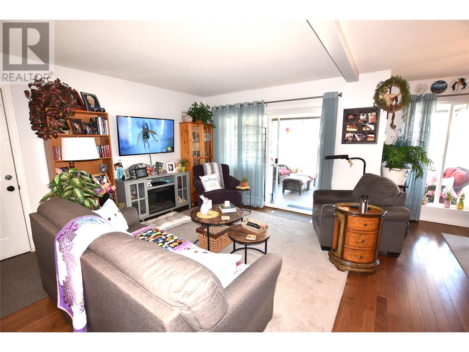 












672 Cougar Street

,
Vernon,




British Columbia
V1H2A1

