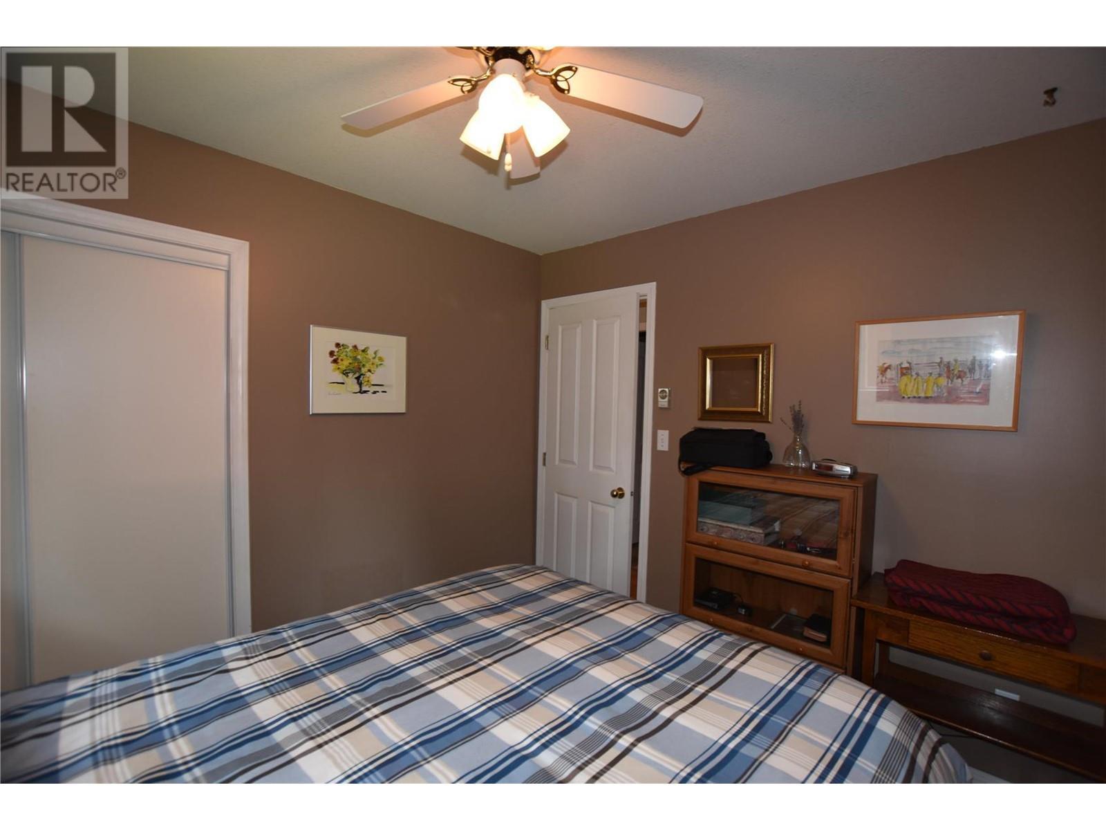












450 Ibis Avenue

,
Vernon,




British Columbia
V1H2A1

