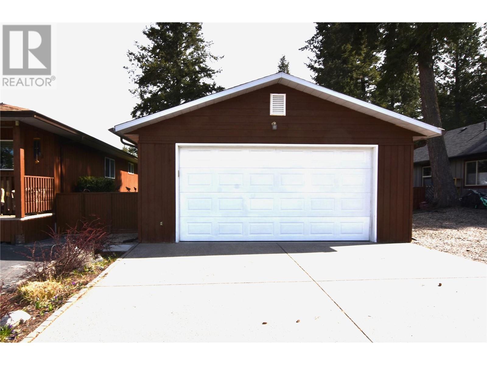 












450 Ibis Avenue

,
Vernon,




British Columbia
V1H2A1

