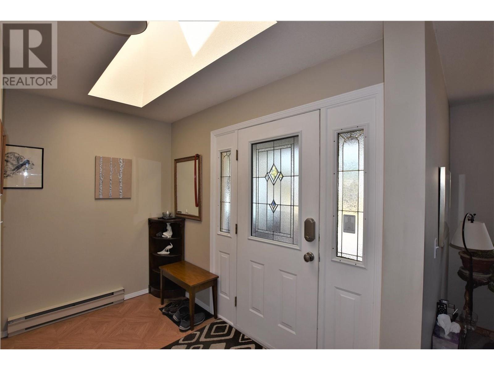 












450 Ibis Avenue

,
Vernon,




British Columbia
V1H2A1

