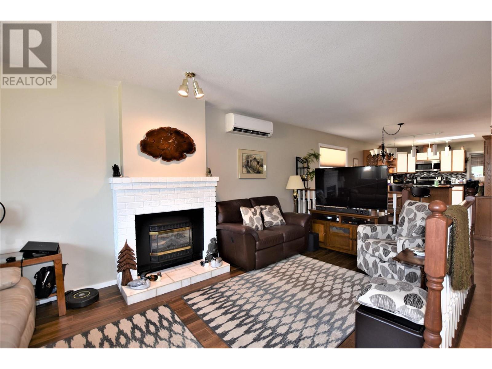 












450 Ibis Avenue

,
Vernon,




British Columbia
V1H2A1

