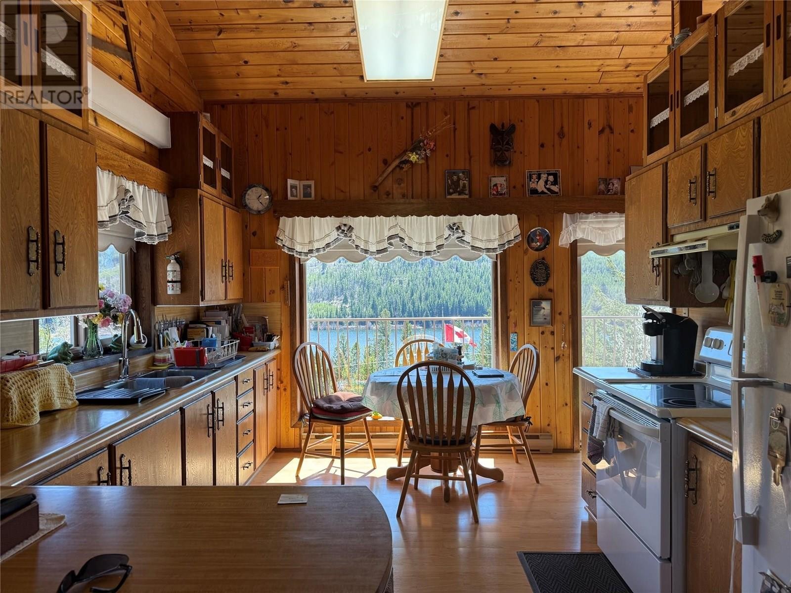 












4158 PRINCETON SUMMERLAND Road

,
Princeton,




British Columbia
V0X1W0

