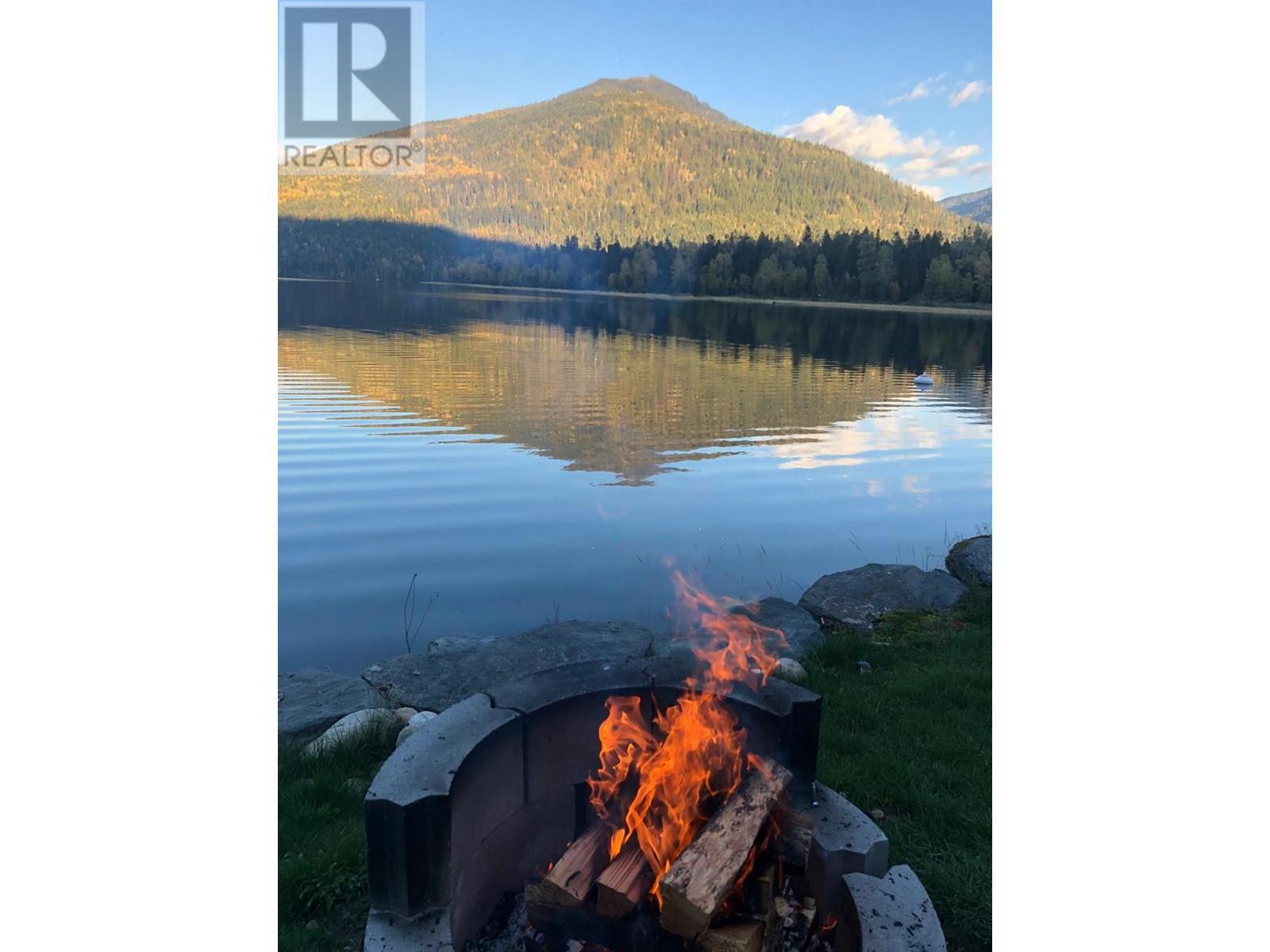 












1681 Sugar Lake Road Unit# 3

,
Lumby,







British Columbia
V0E2G2

