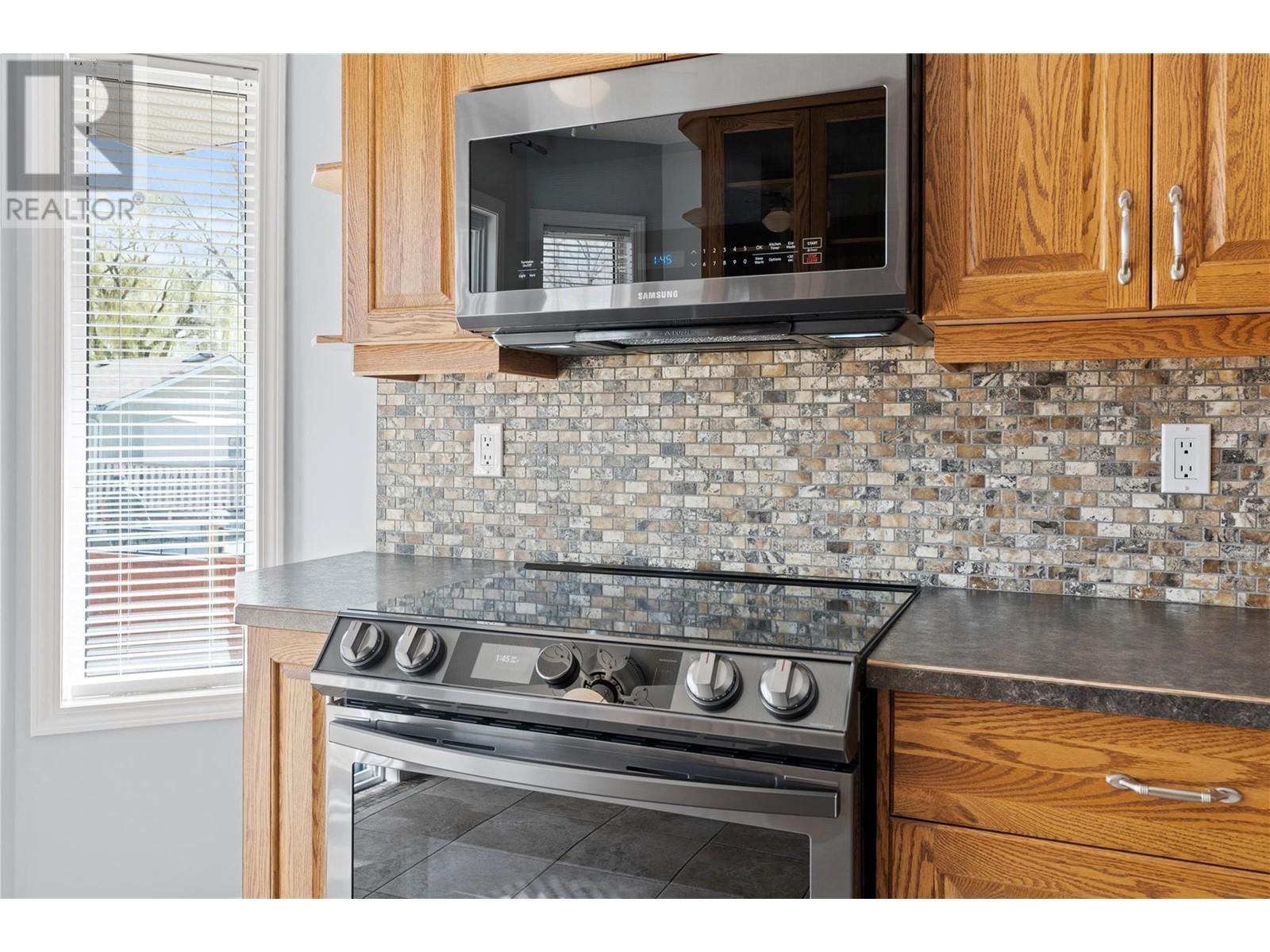 












114 Elk Street

,
Vernon,




British Columbia
V1H2A1

